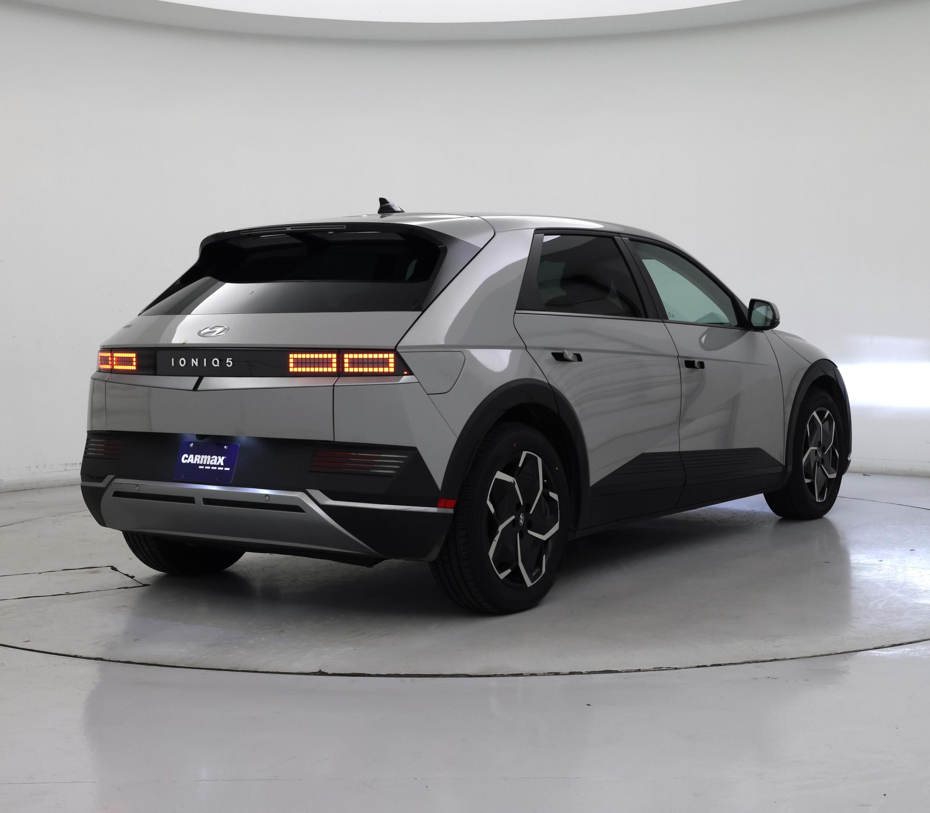 Thumbnail: 2024 Hyundai Ioniq 5 - 8