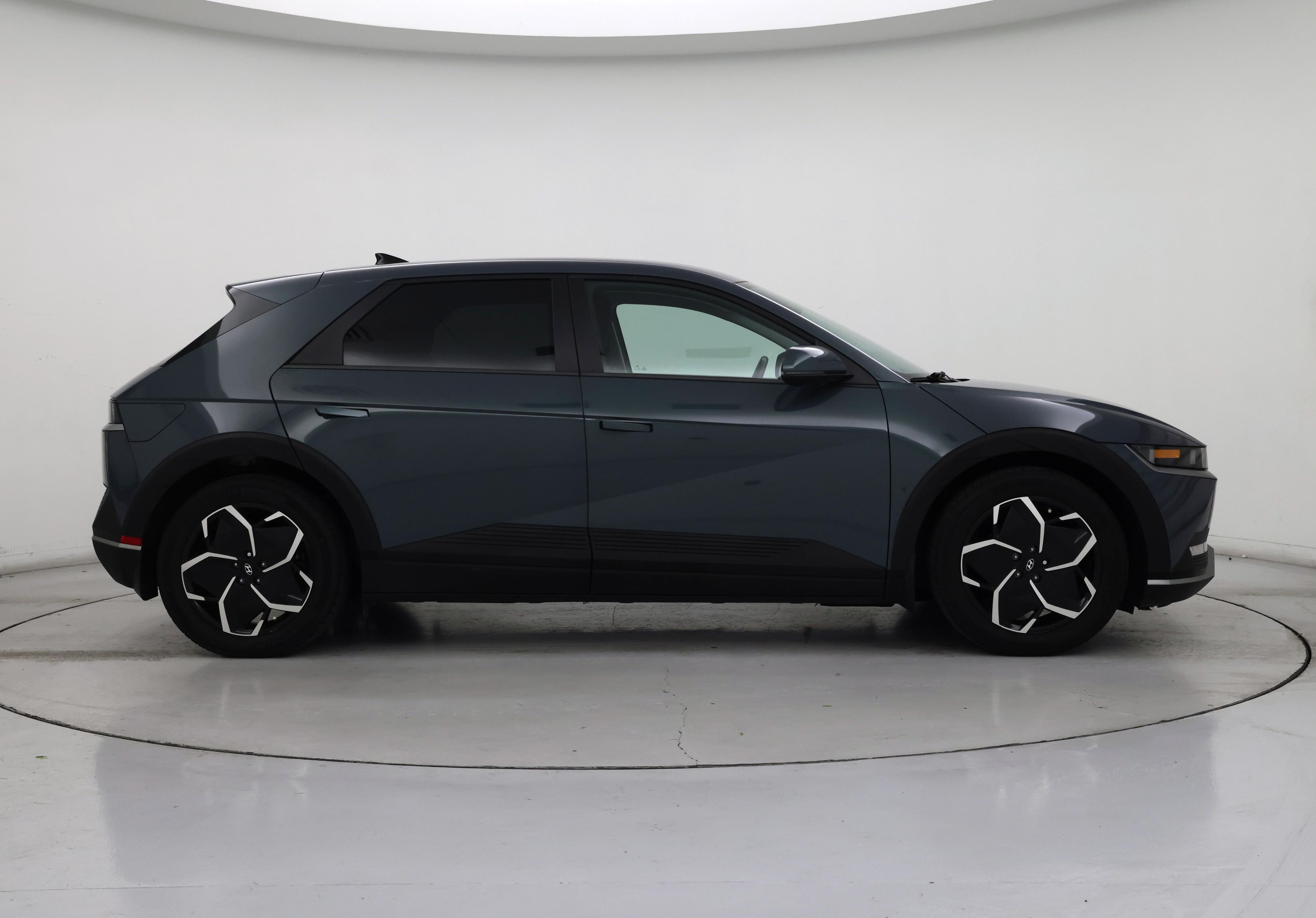 Thumbnail: 2024 Hyundai Ioniq 5 - 7