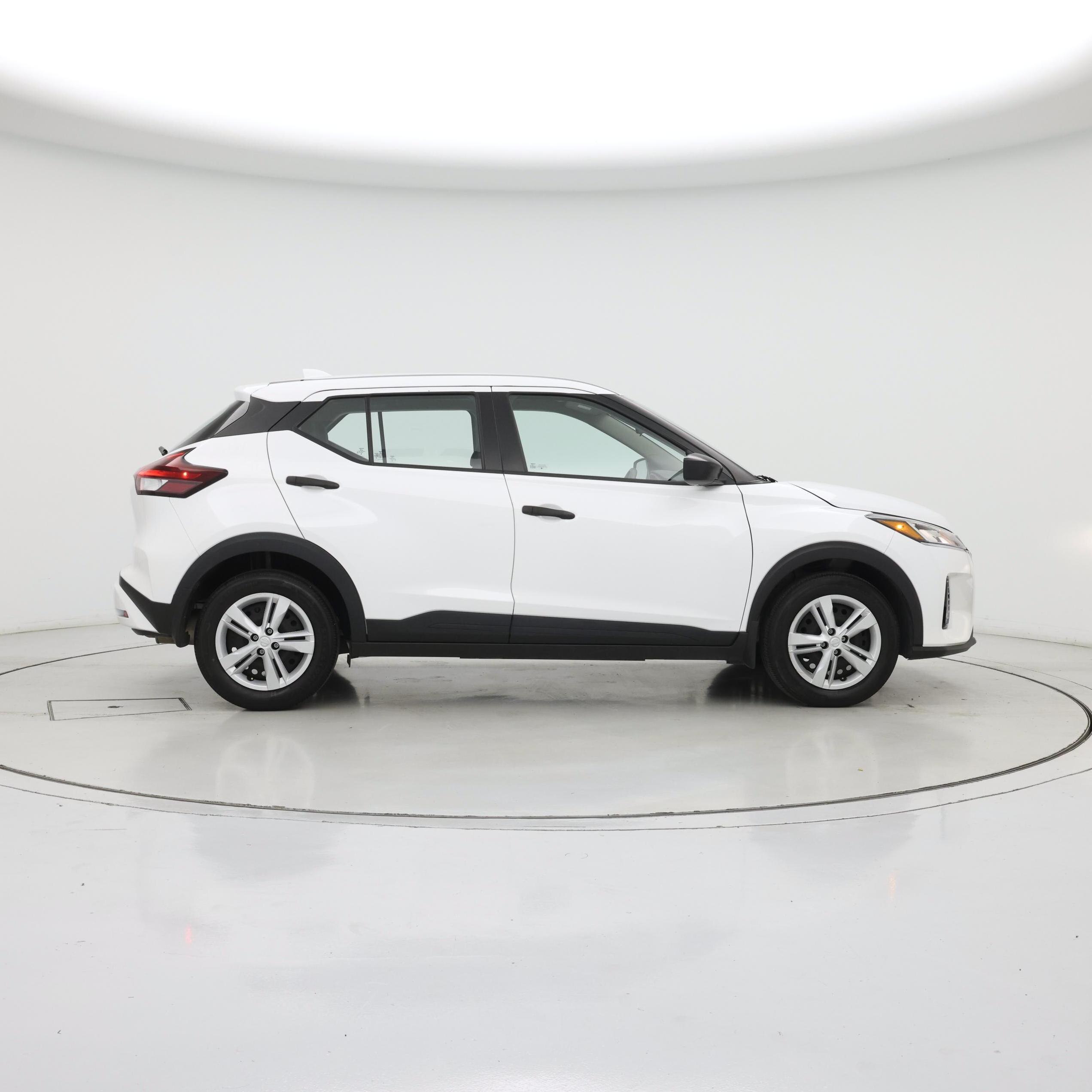 Thumbnail: 2024 Nissan Kicks - 7