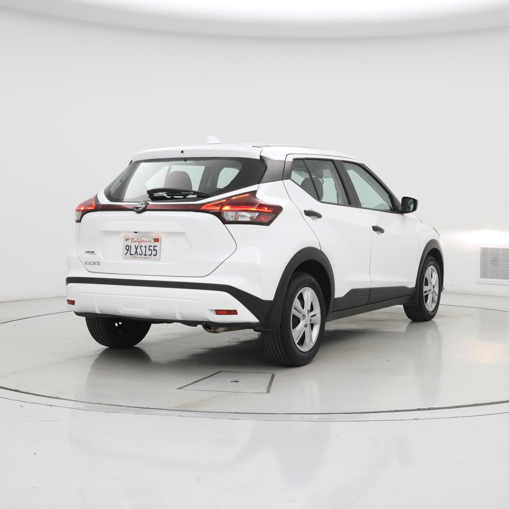 Thumbnail: 2024 Nissan Kicks - 8