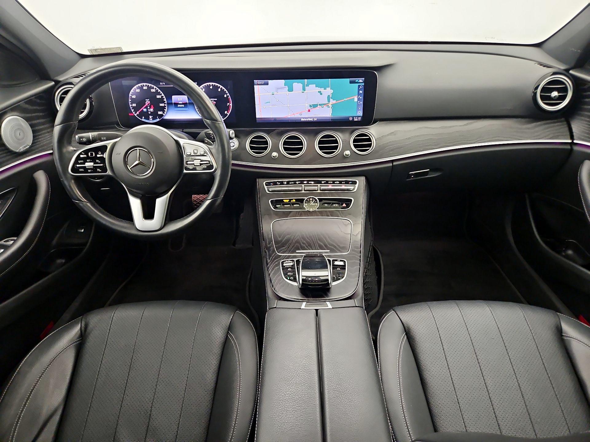 Thumbnail: 2020 Mercedes-Benz E-Class - 9