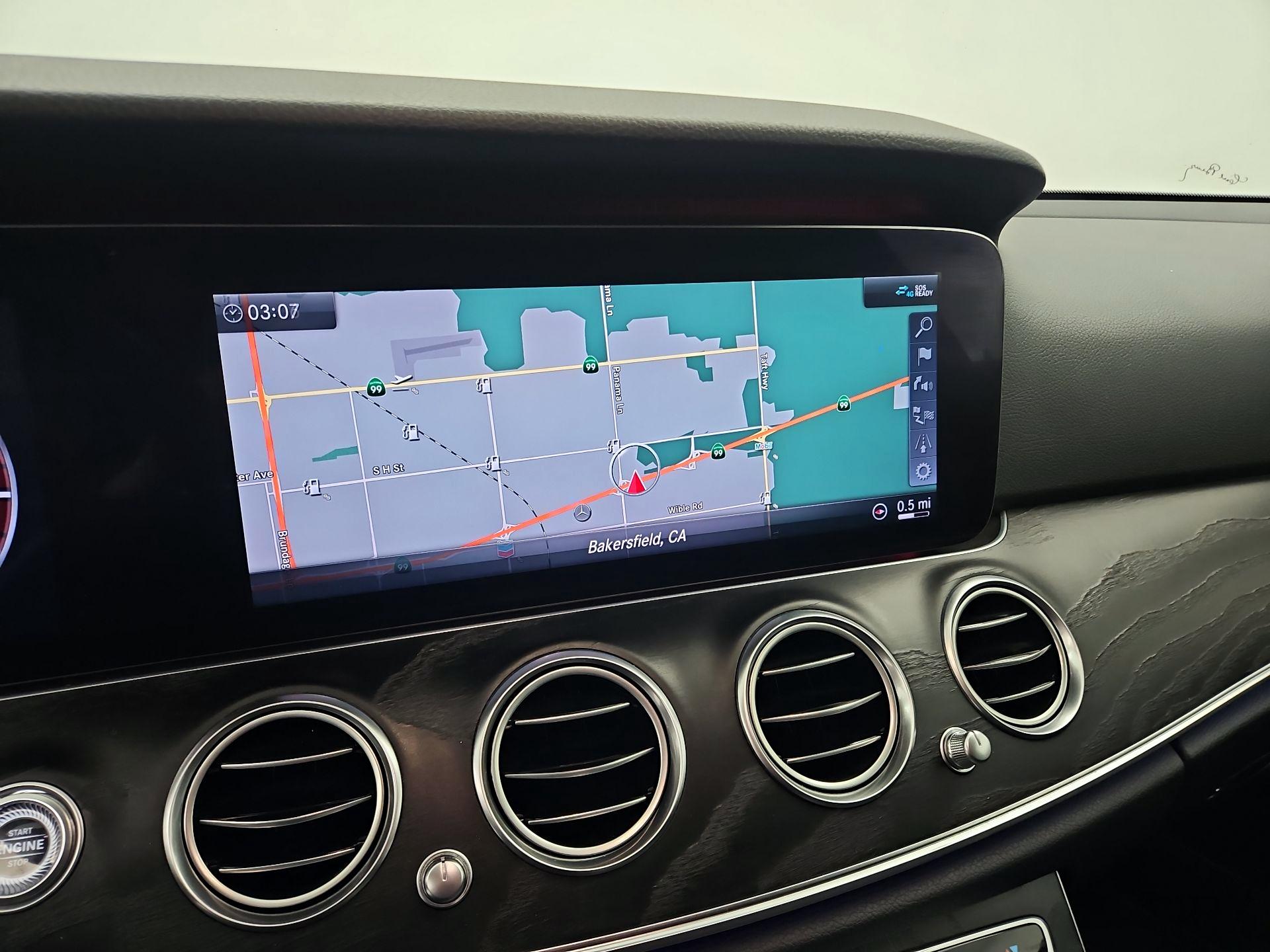 Thumbnail: 2020 Mercedes-Benz E-Class - 14