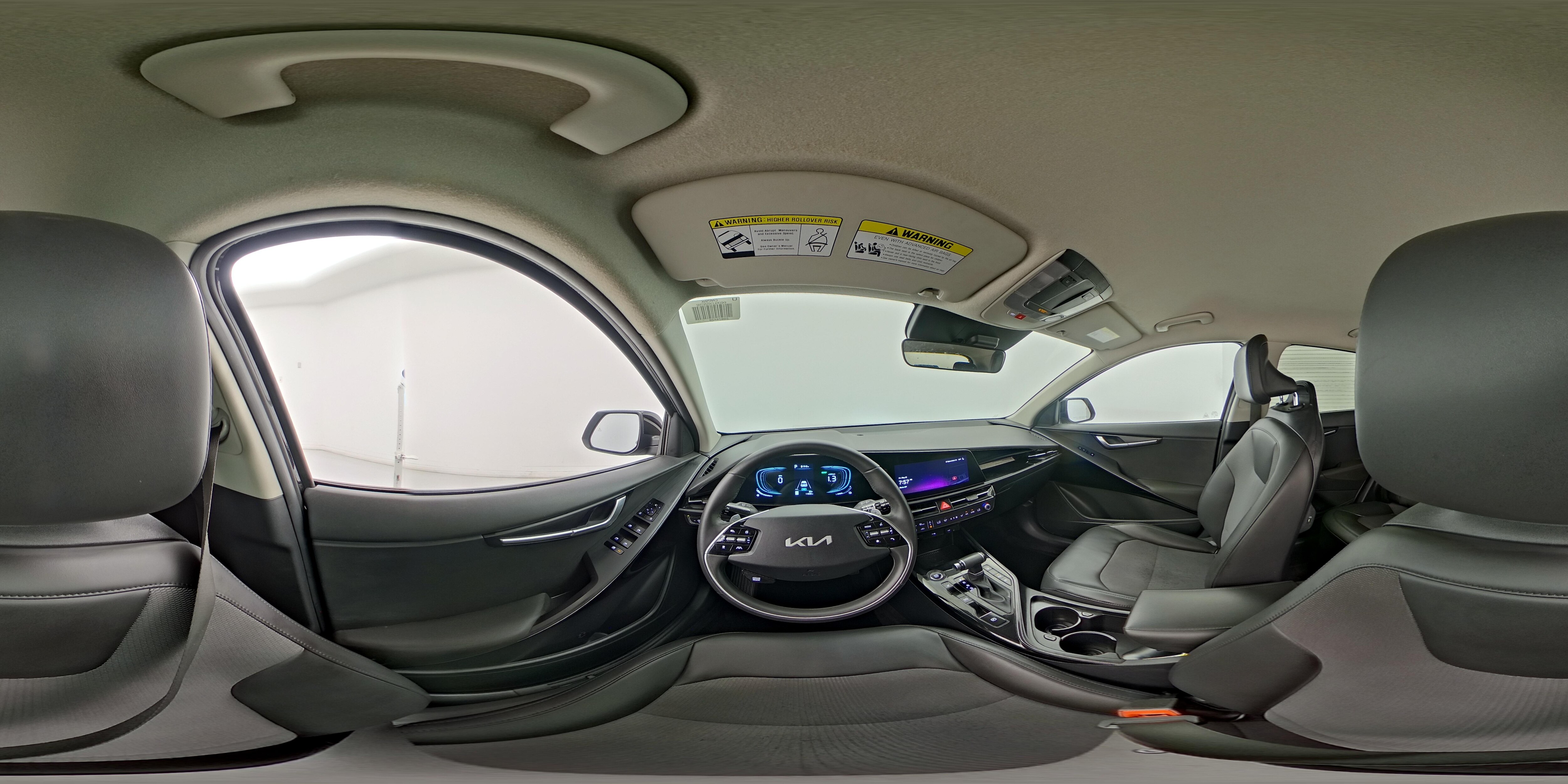 2025 Kia Niro EX - Photo 27