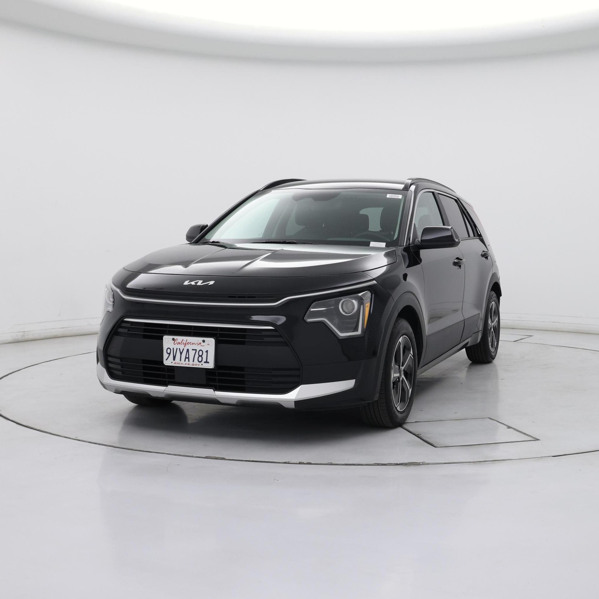 Thumbnail: 2025 Kia Niro - 4