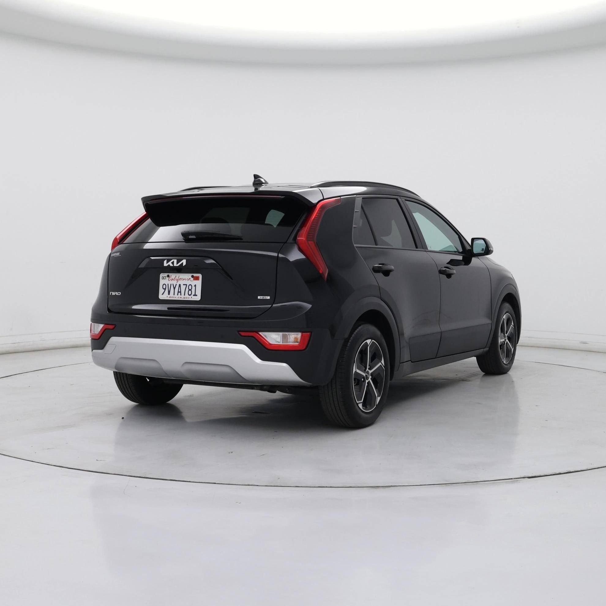 Thumbnail: 2025 Kia Niro - 8