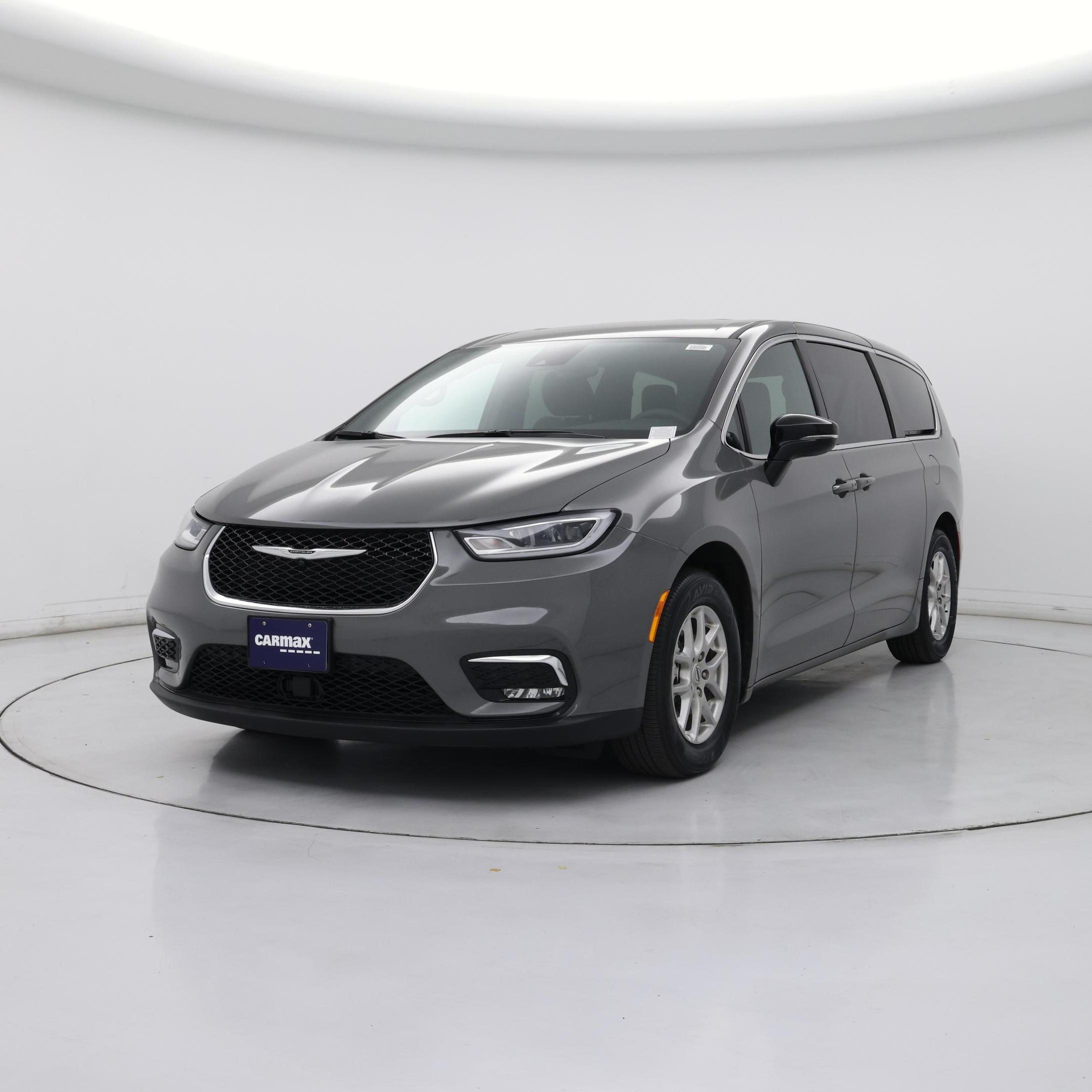 Thumbnail: 2025 Chrysler Pacifica - 4