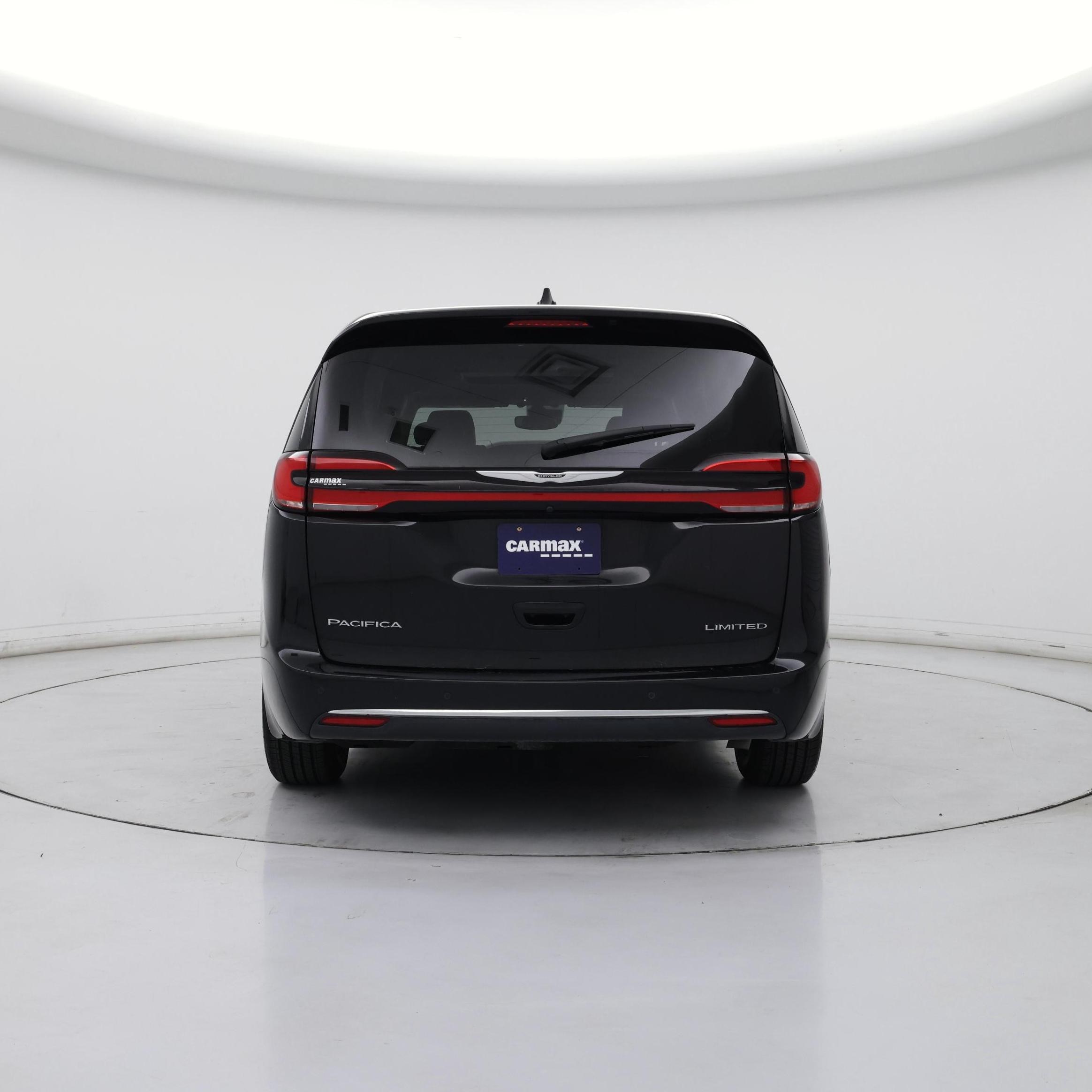 Thumbnail: 2024 Chrysler Pacifica - 6