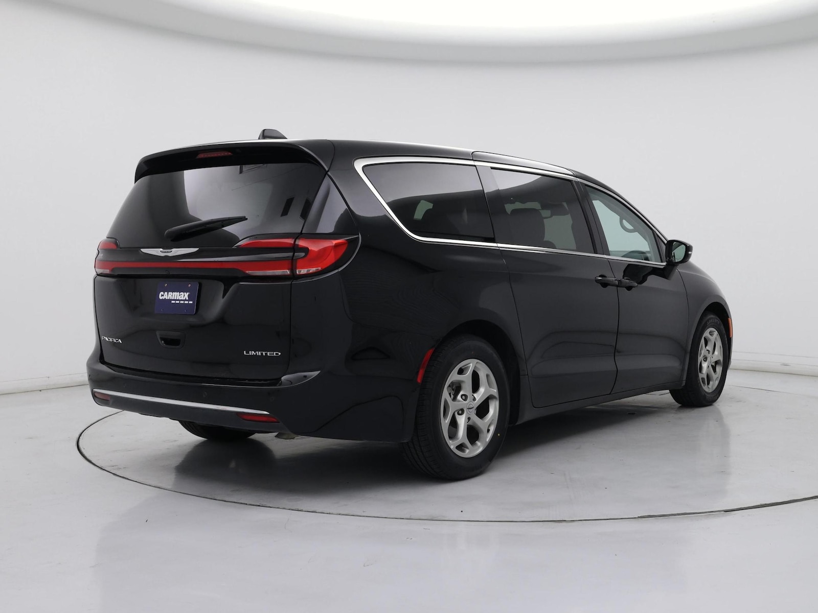 2024 Chrysler Pacifica Limited - Photo 9