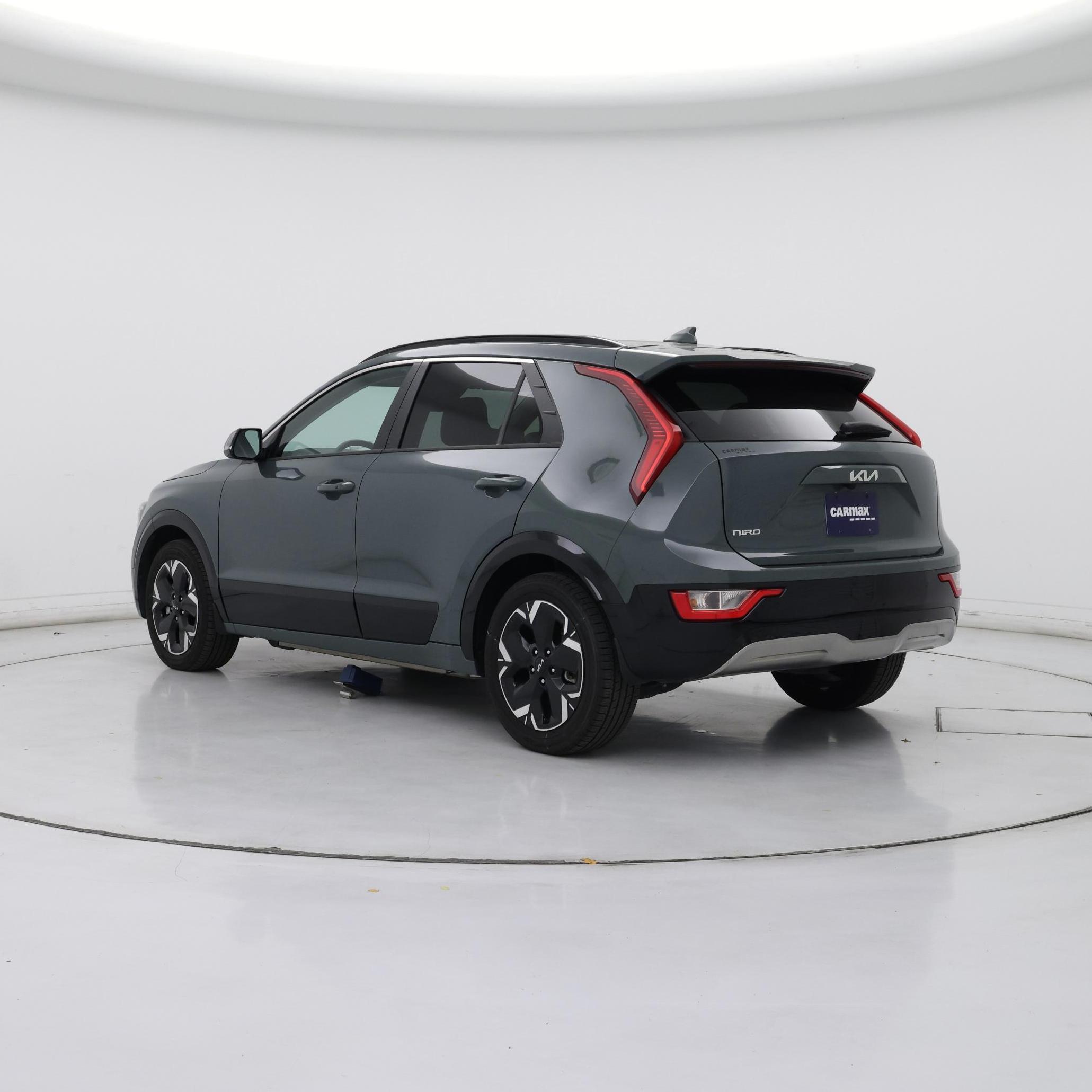 Thumbnail: 2023 Kia Niro - 2