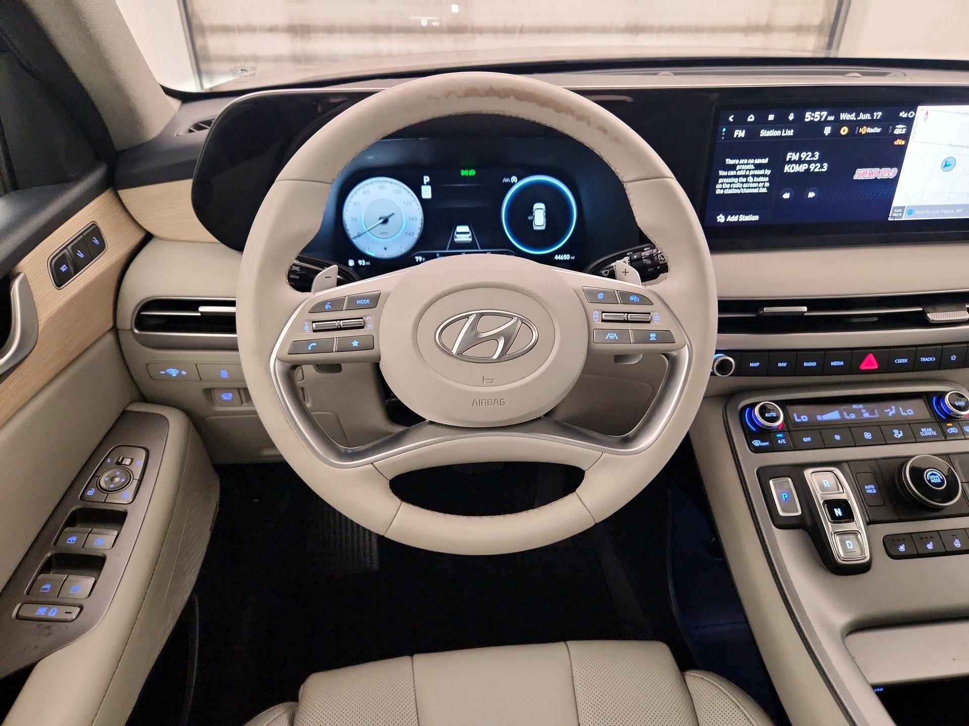 Thumbnail: 2023 Hyundai Palisade - 10