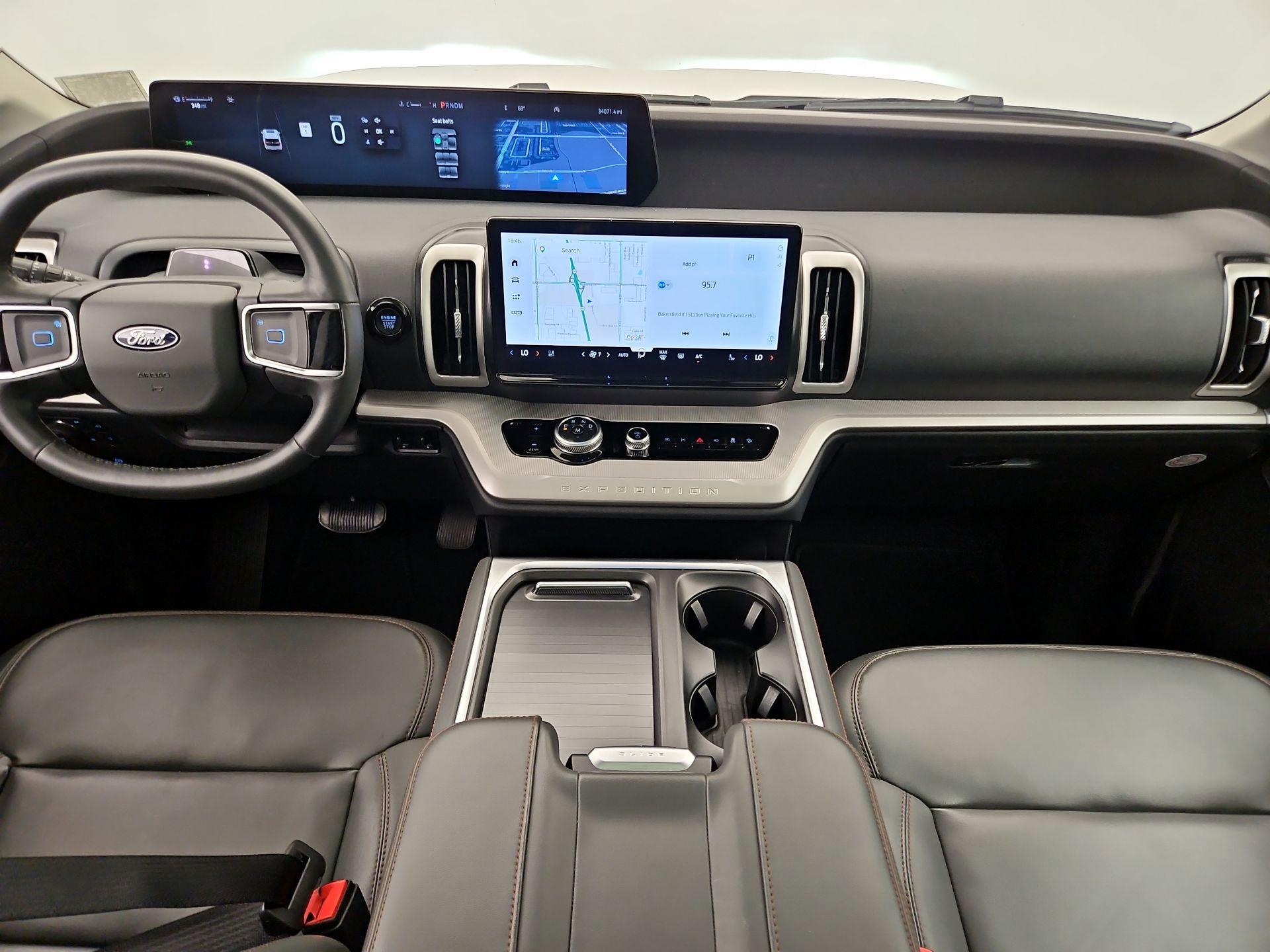 Thumbnail: 2025 Ford Expedition - 9