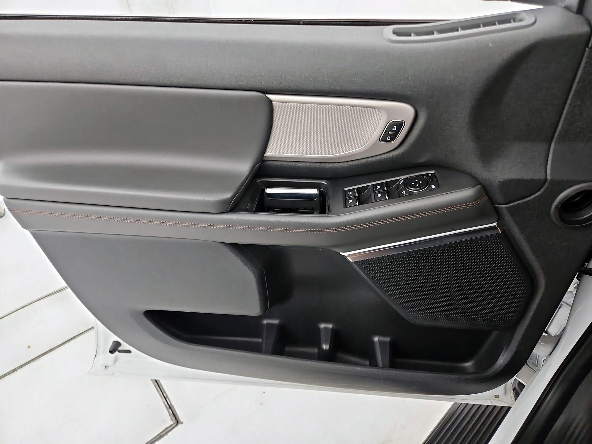 Thumbnail: 2025 Ford Expedition - 12