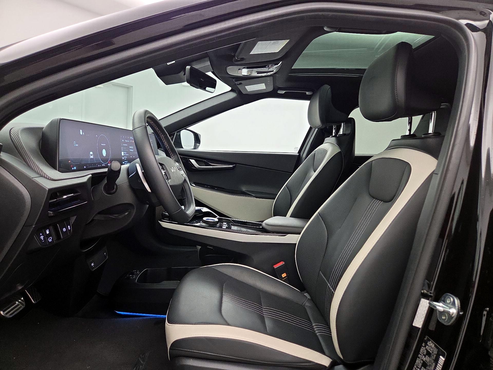 Thumbnail: 2024 Kia EV6 - 11