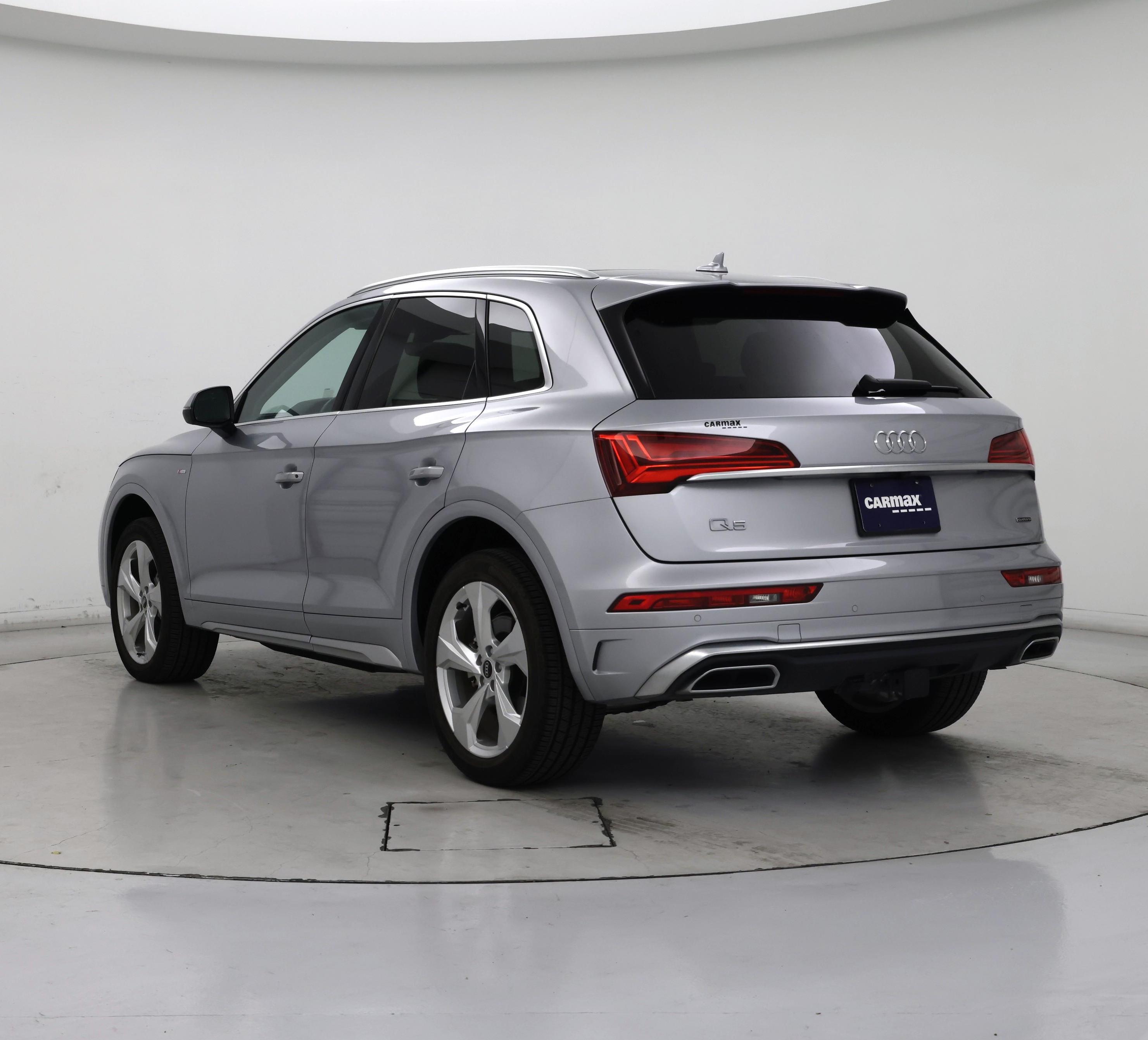 Thumbnail: 2023 Audi Q5 - 2