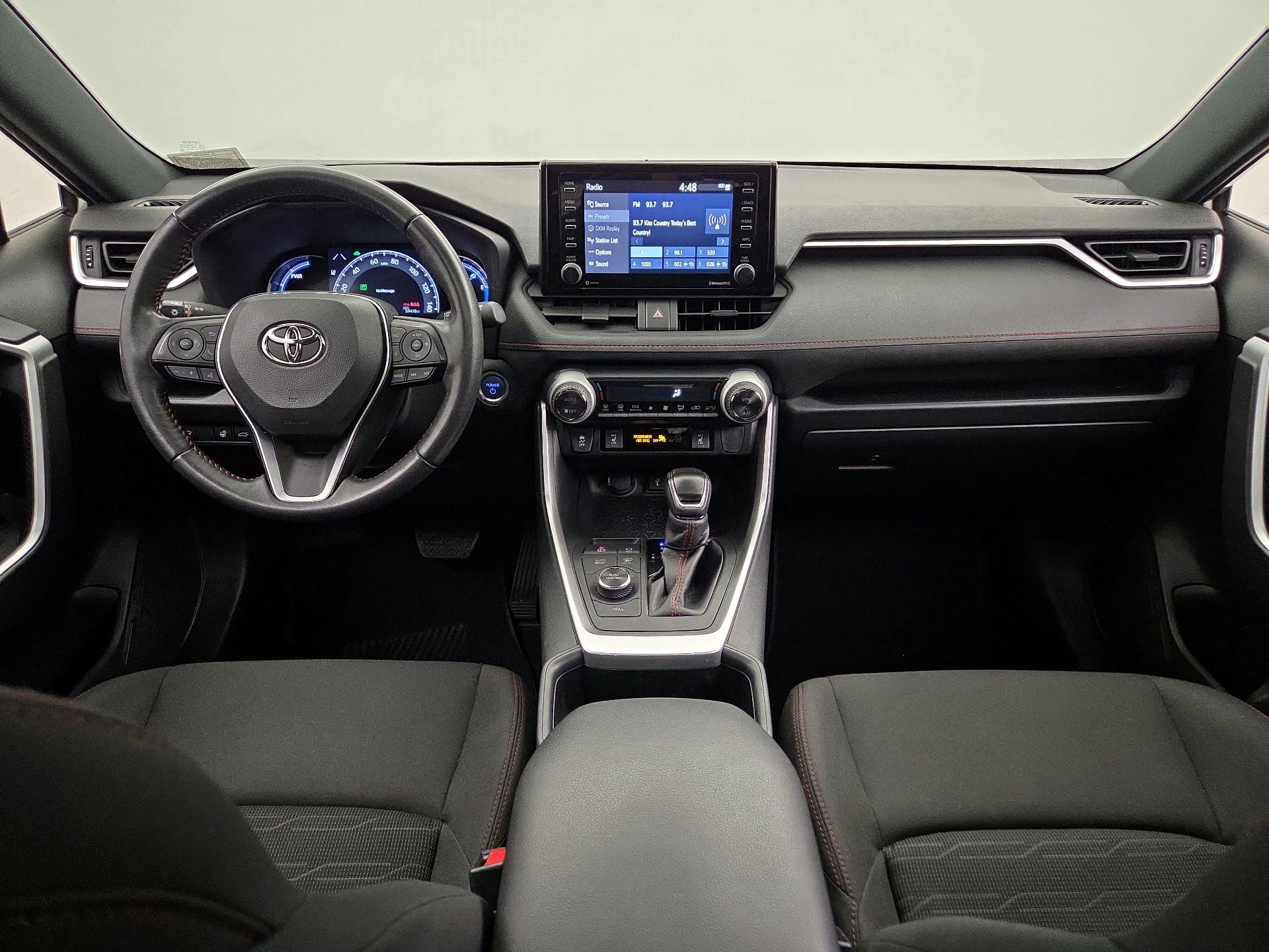 Thumbnail: 2022 Toyota RAV4 - 9