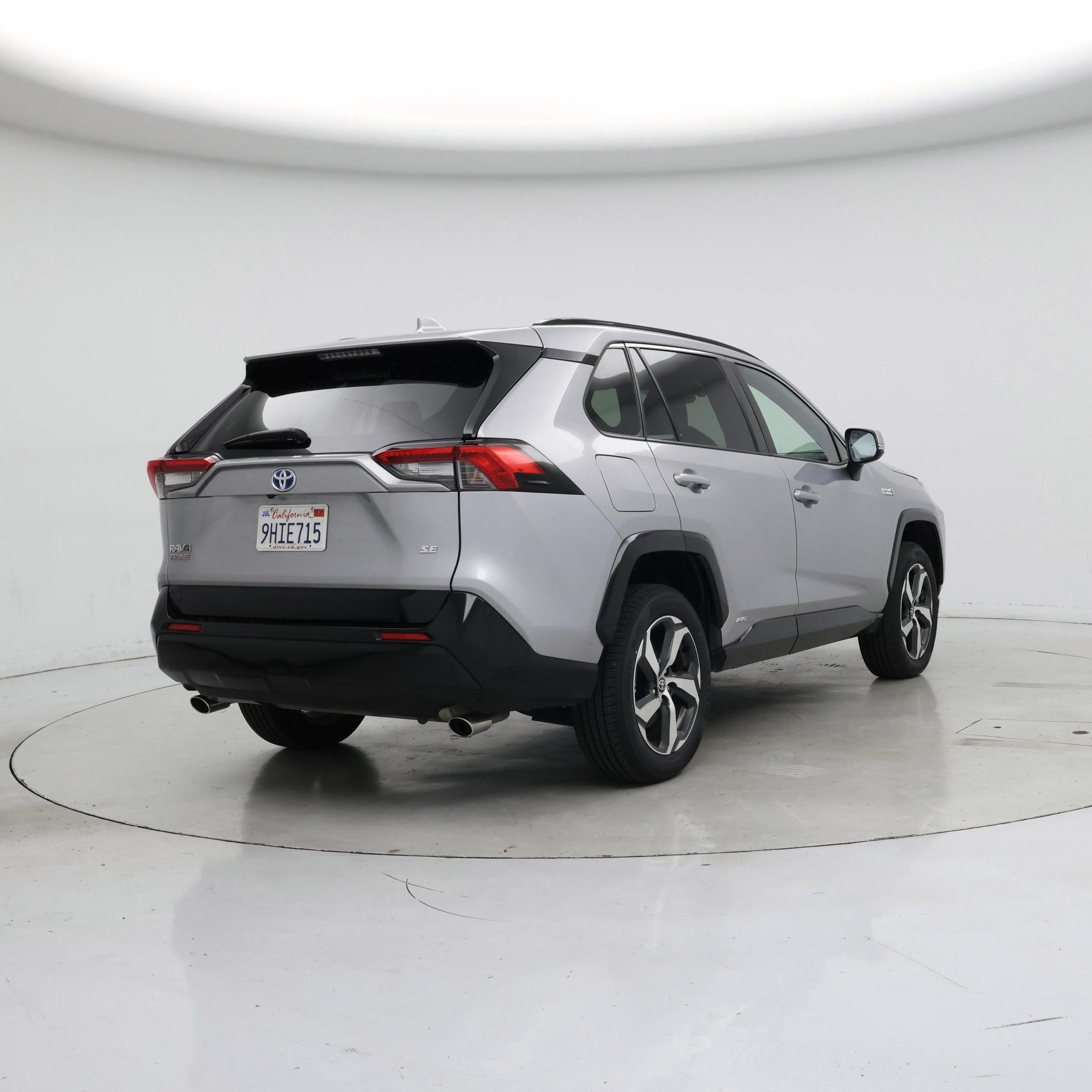 Thumbnail: 2022 Toyota RAV4 - 8