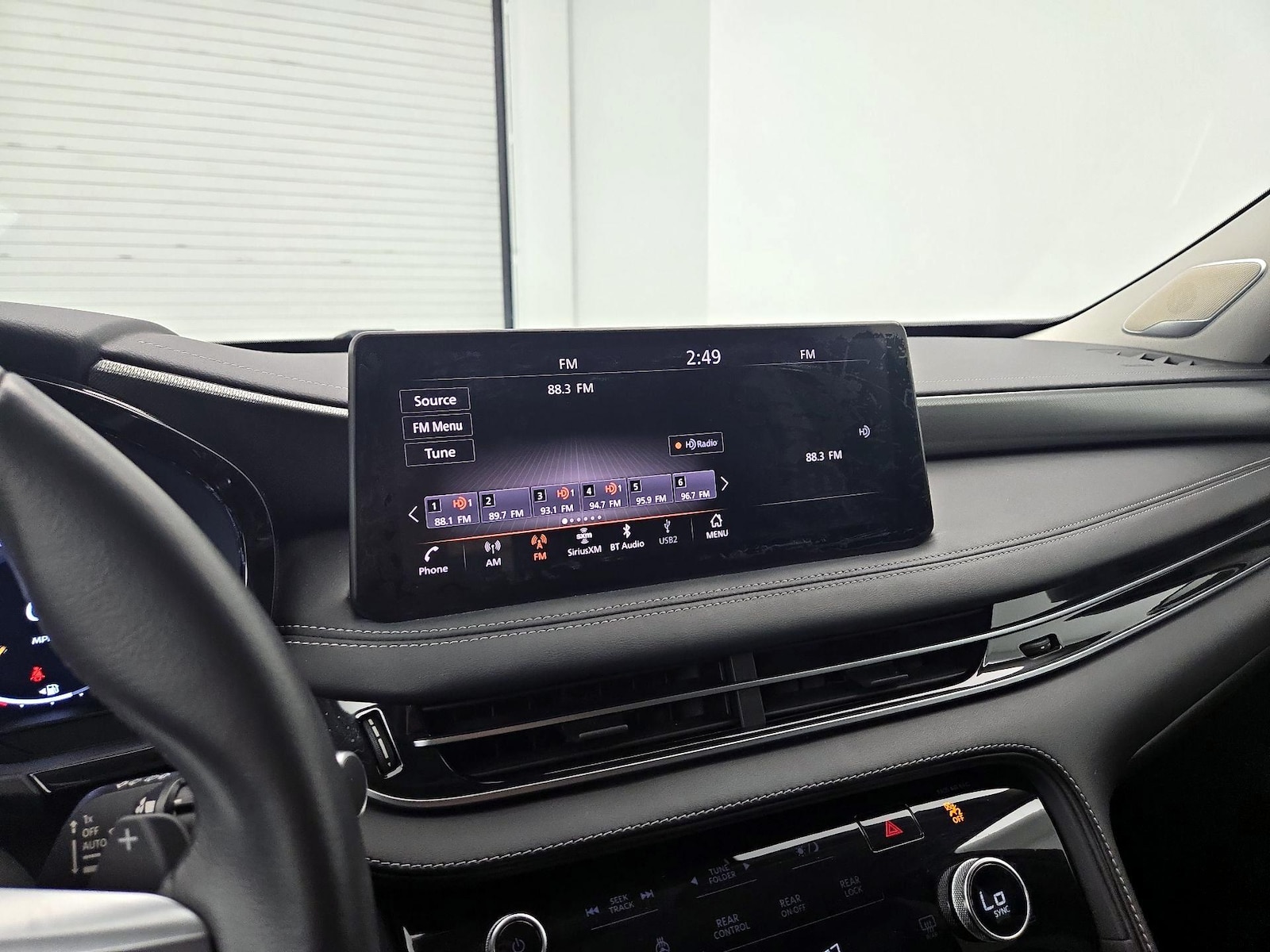 2023 INFINITI QX60 LUXE - Photo 15