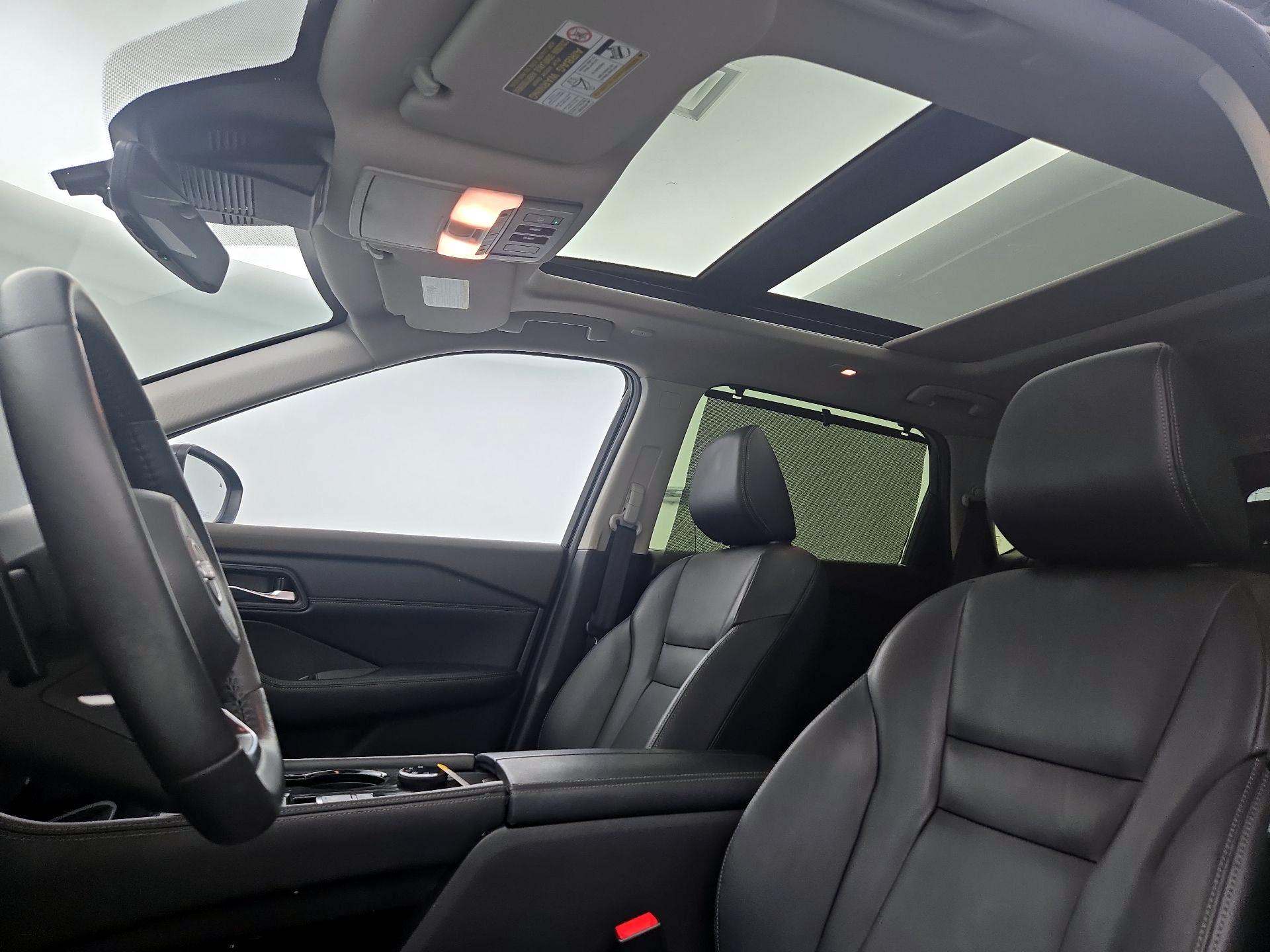 Thumbnail: 2023 Nissan Rogue - 18
