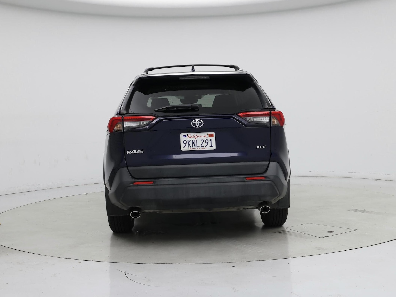 2023 Toyota RAV4 XLE - Photo 7