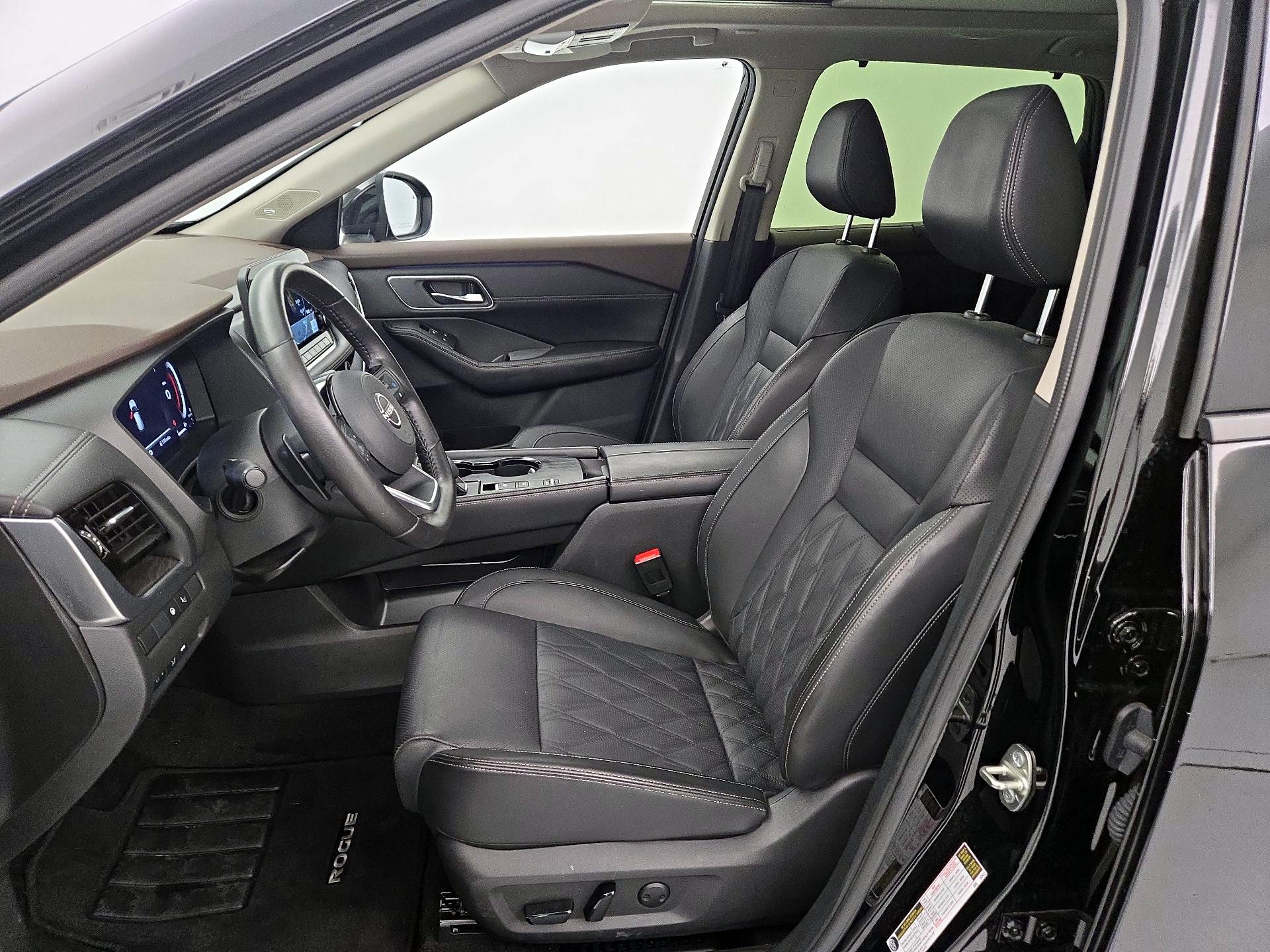 Thumbnail: 2023 Nissan Rogue - 9