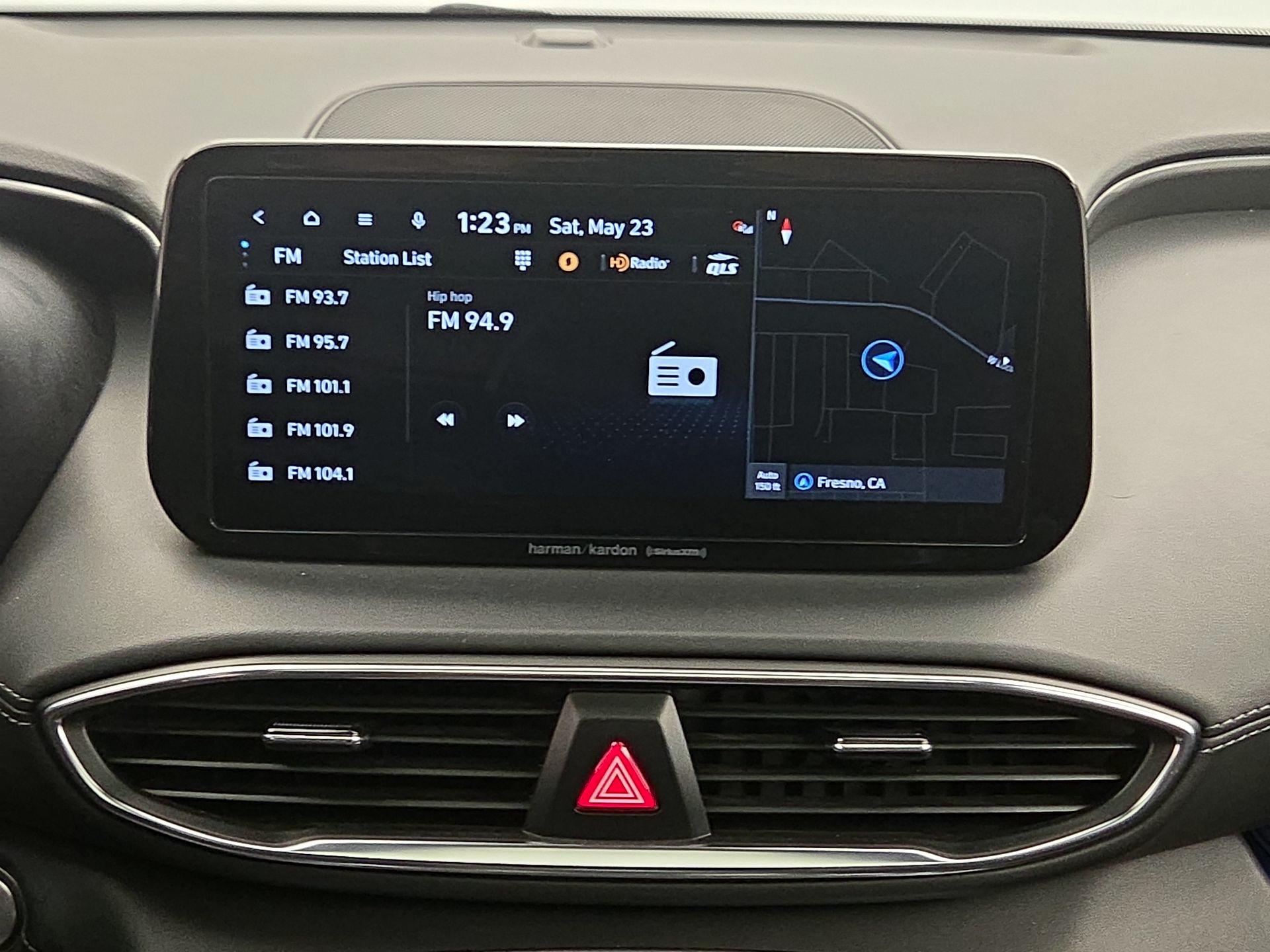 Thumbnail: 2023 Hyundai Santa Fe - 16