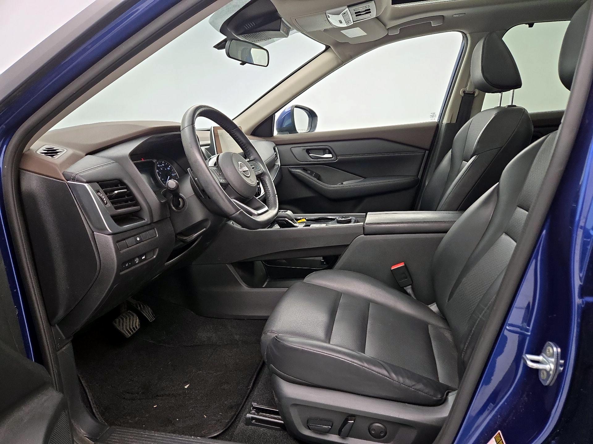 Thumbnail: 2023 Nissan Rogue - 9