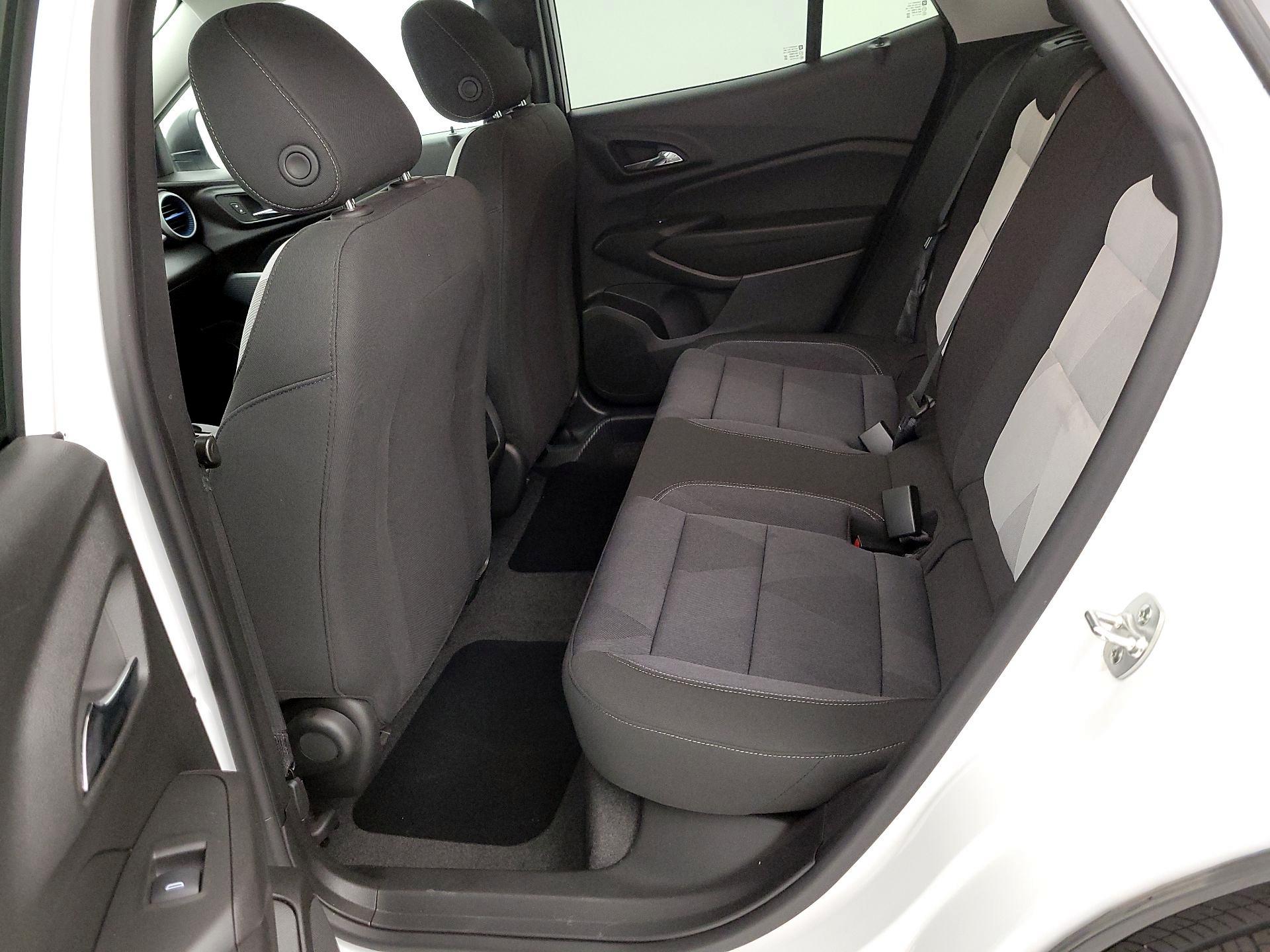 Thumbnail: 2024 Chevrolet Trax - 19