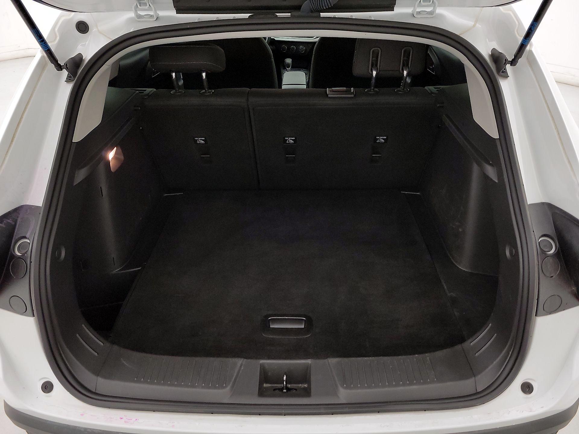 Thumbnail: 2024 Chevrolet Trax - 20