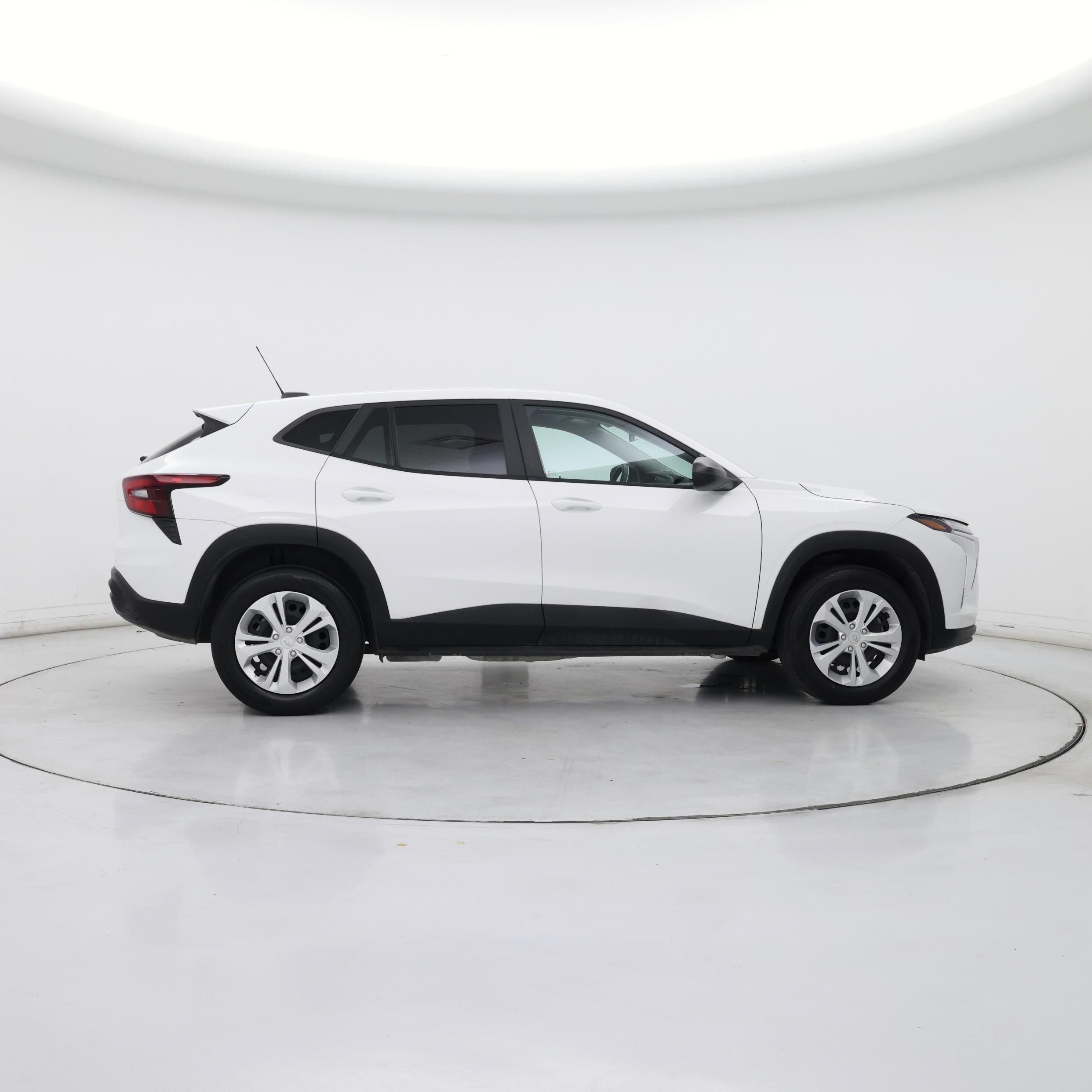 Thumbnail: 2024 Chevrolet Trax - 7