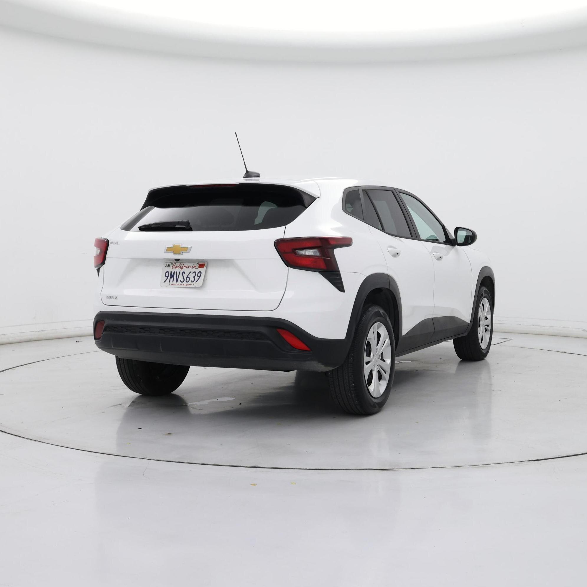 Thumbnail: 2024 Chevrolet Trax - 8