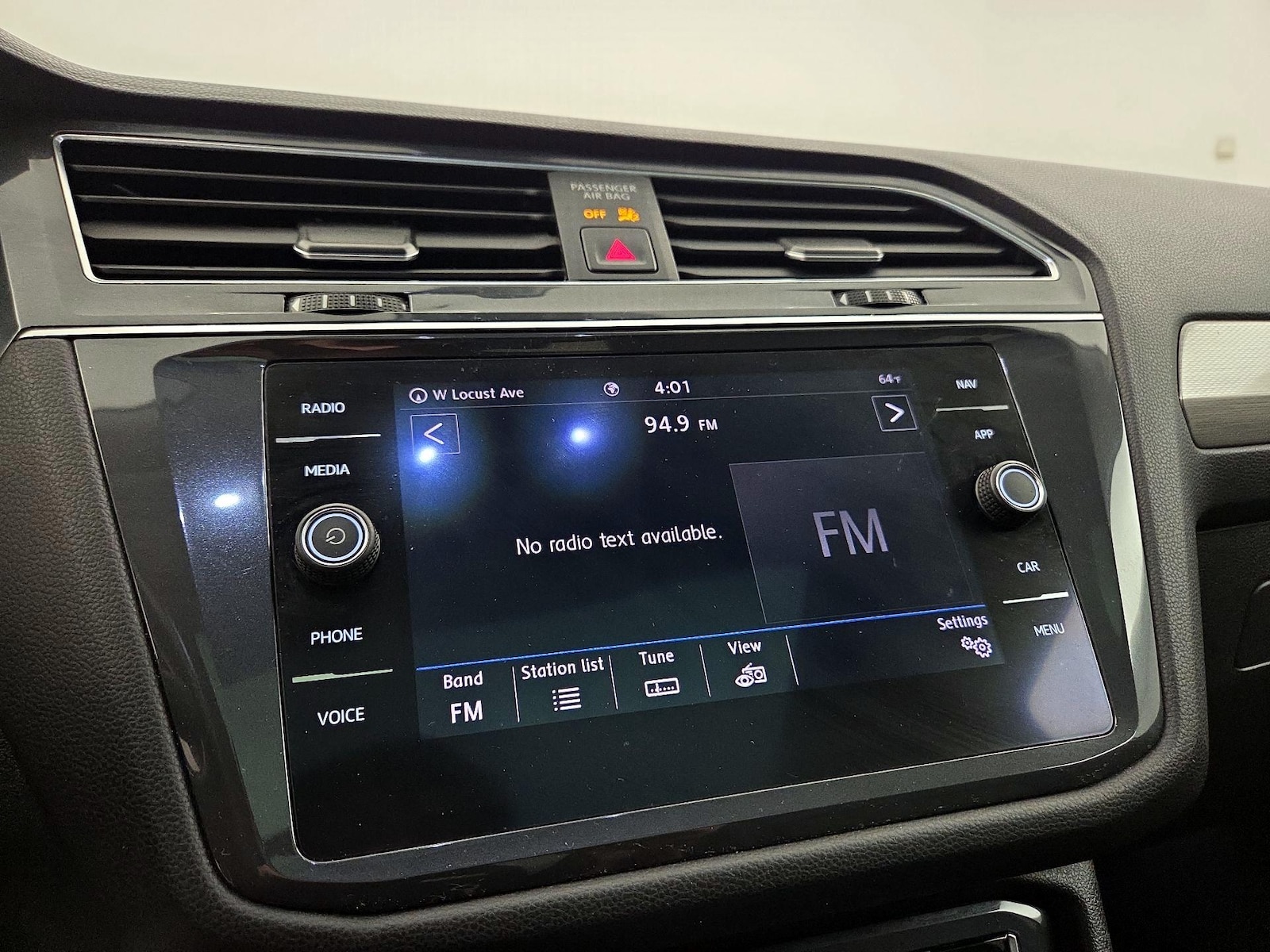 2020 Volkswagen Tiguan SEL - Photo 17