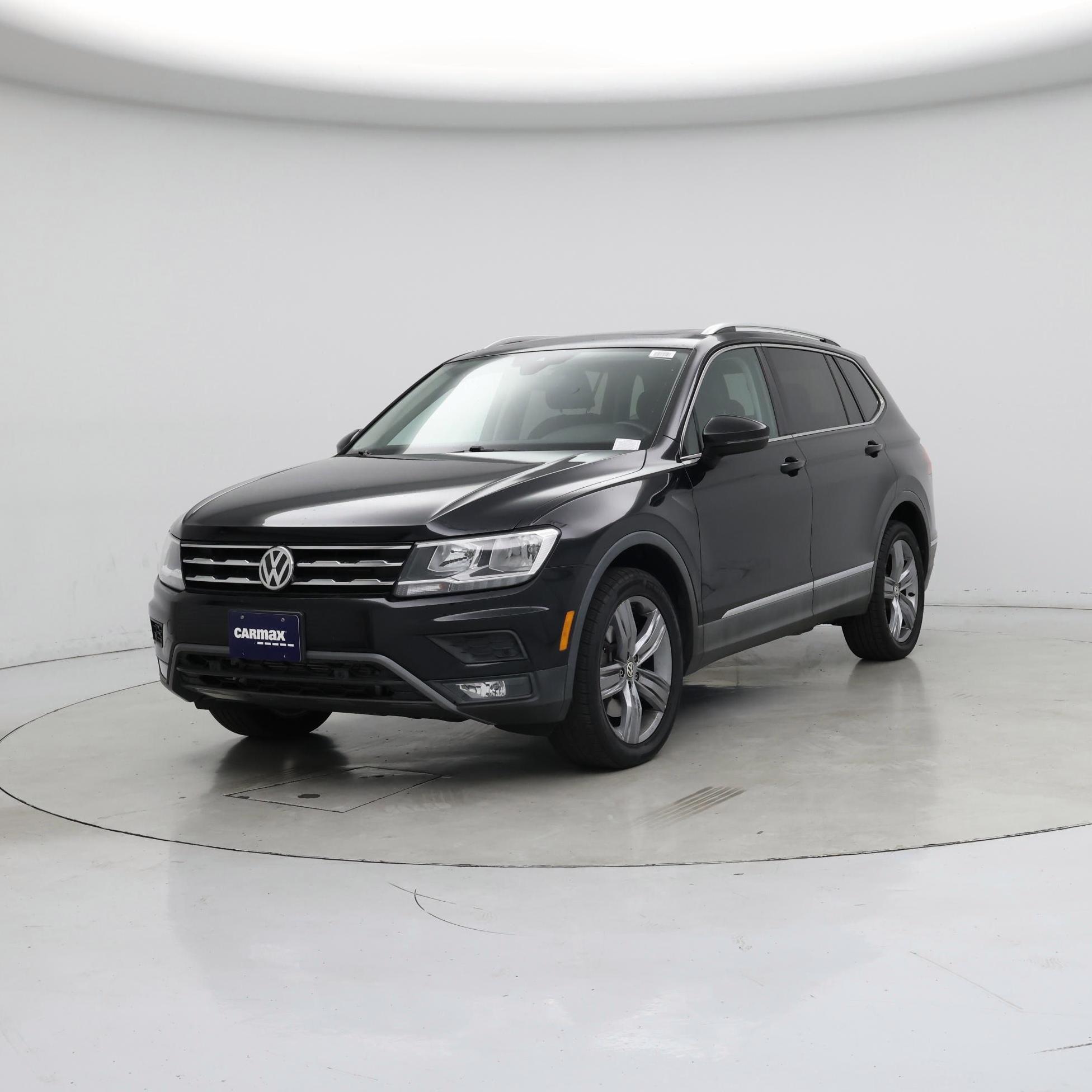 Thumbnail: 2020 Volkswagen Tiguan - 4