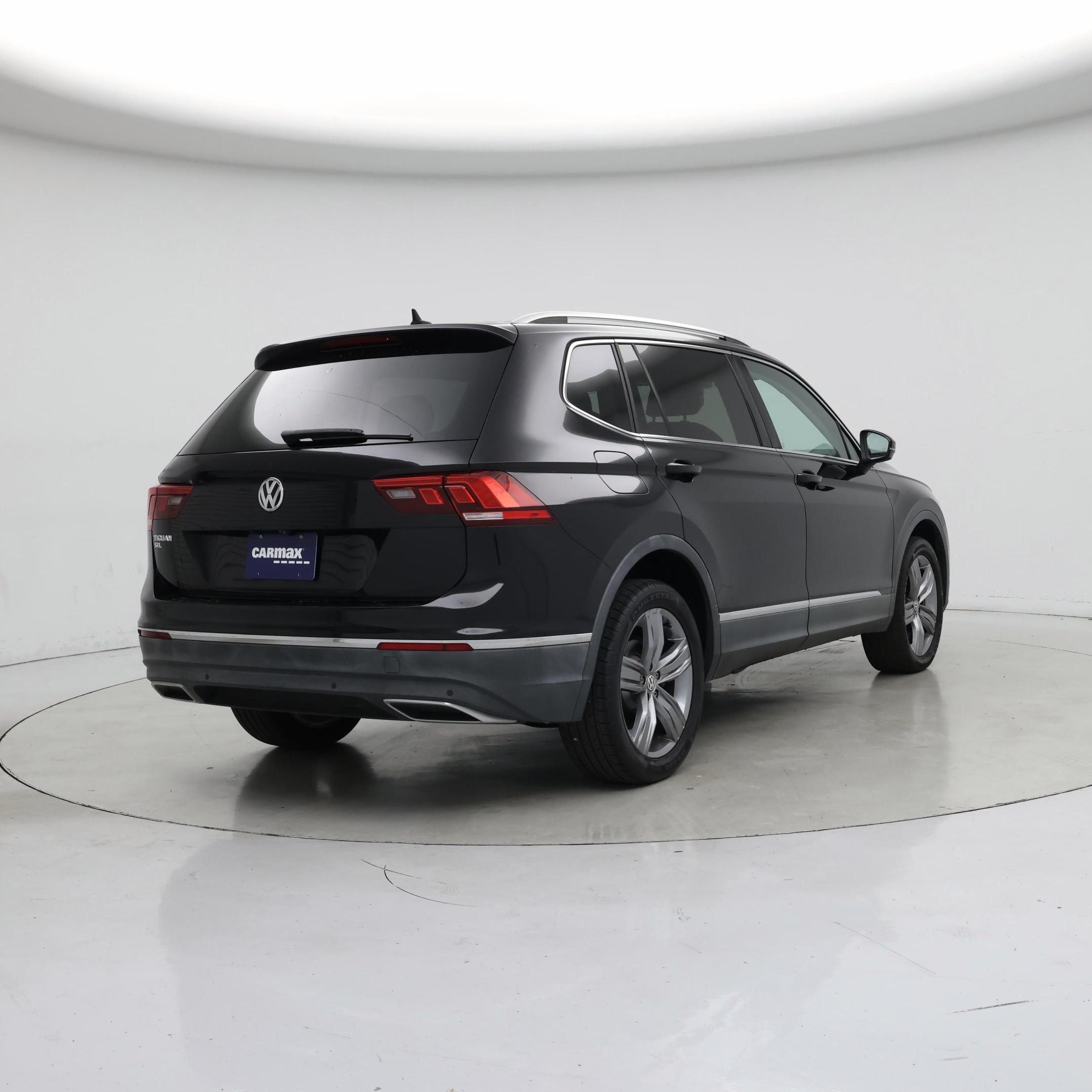 Thumbnail: 2020 Volkswagen Tiguan - 8