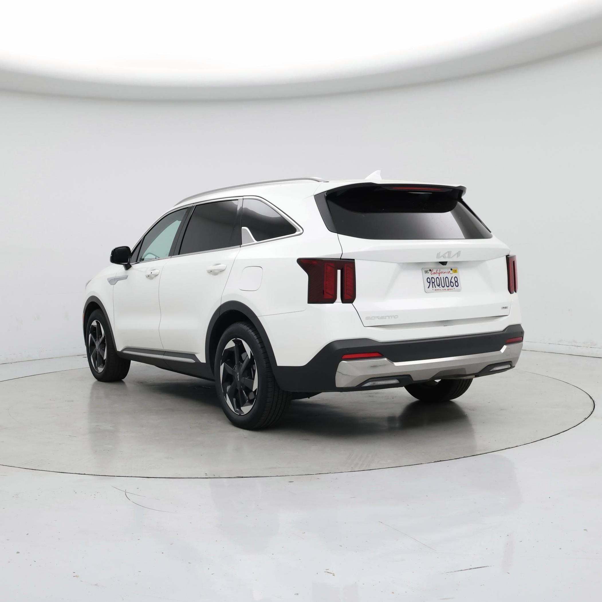 Thumbnail: 2025 Kia Sorento - 2