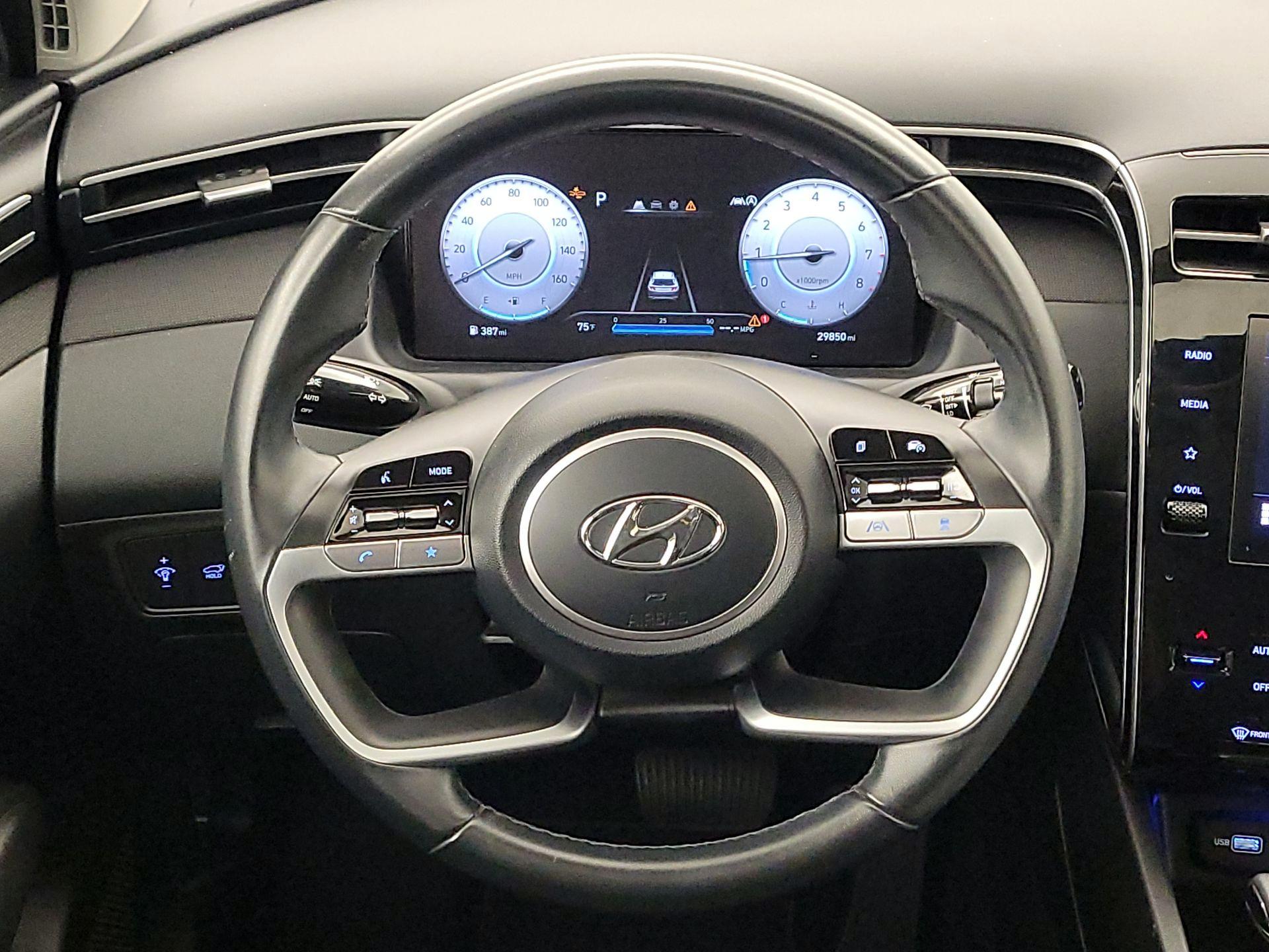 Thumbnail: 2023 Hyundai Tucson - 10