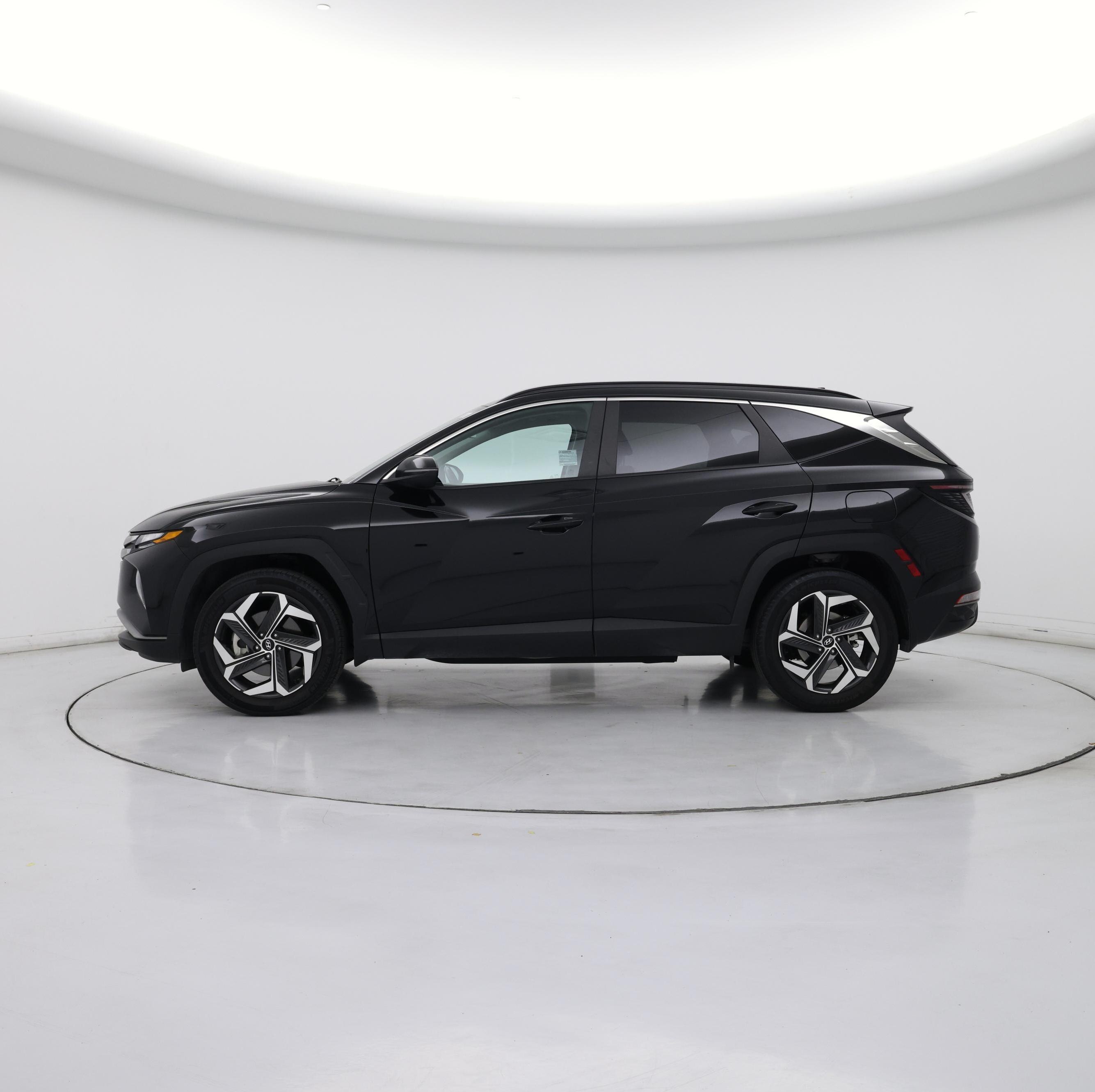 Thumbnail: 2023 Hyundai Tucson - 3