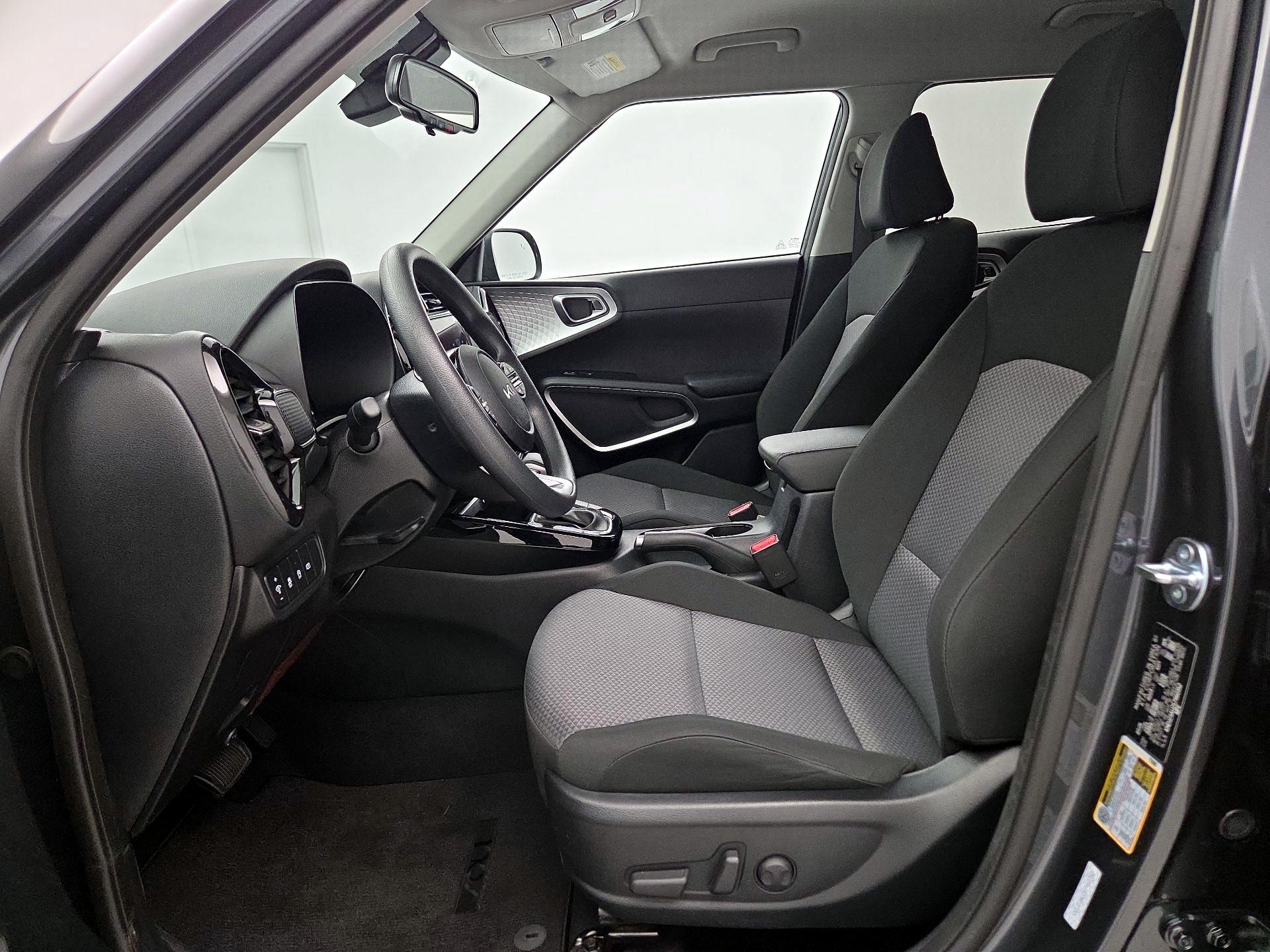 Thumbnail: 2025 Kia Soul - 11