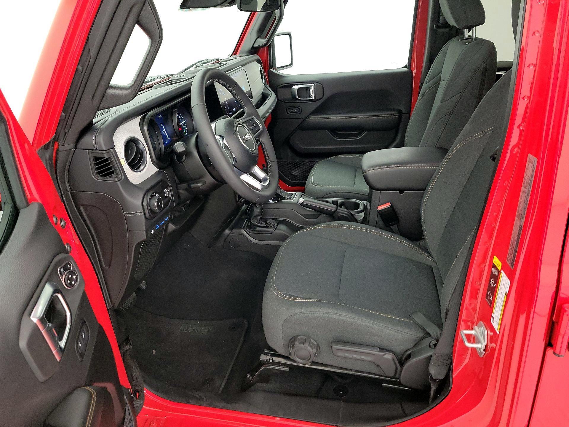 Thumbnail: 2025 Jeep Wrangler - 11