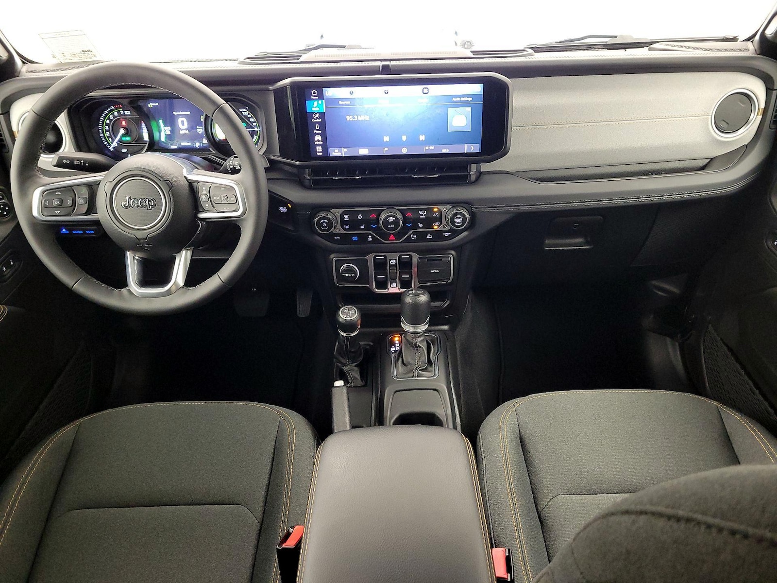 2025 Jeep Wrangler 4xe Sahara 4XE - Photo 10