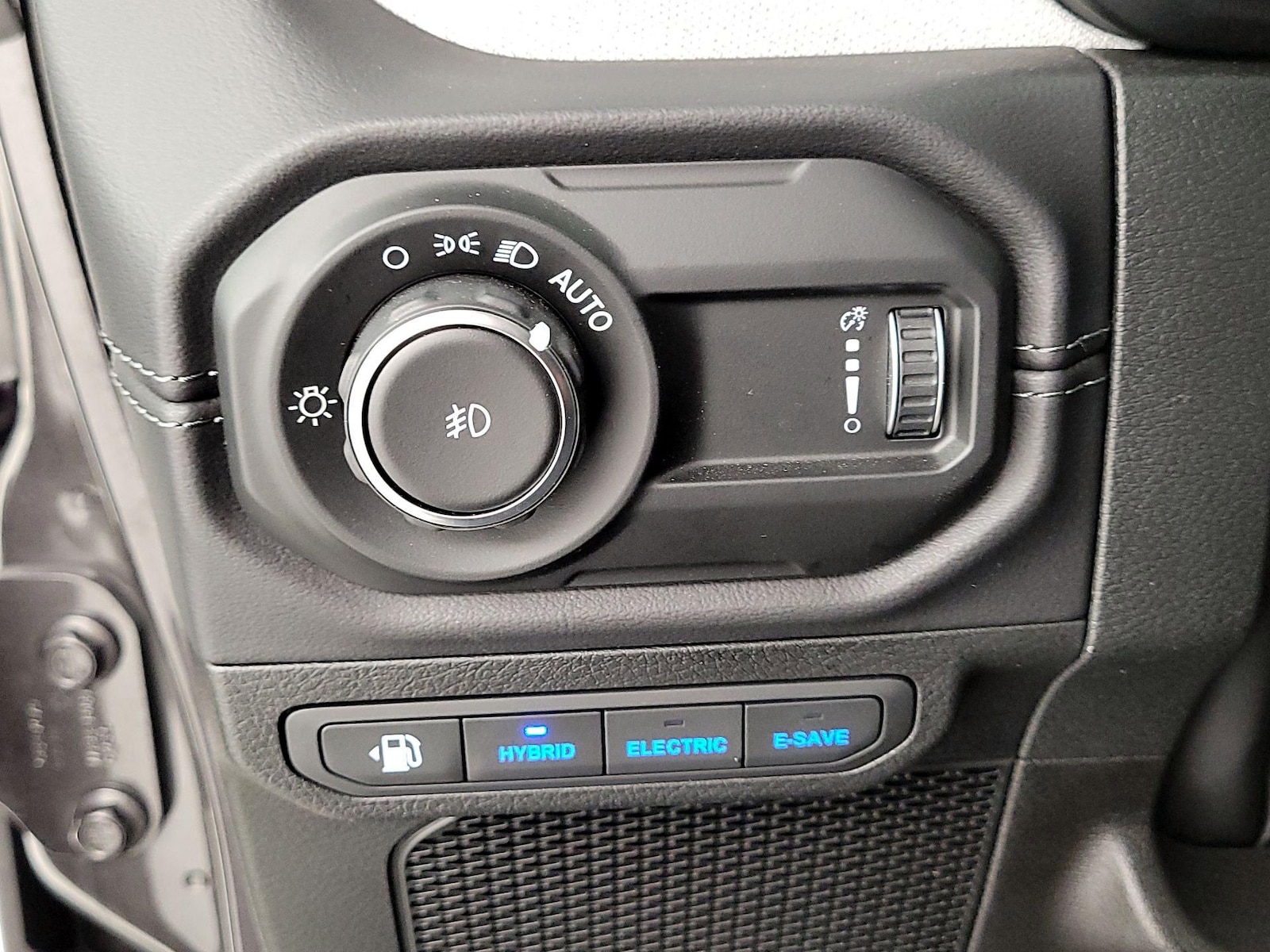 2025 Jeep Wrangler 4xe Sahara 4XE - Photo 14