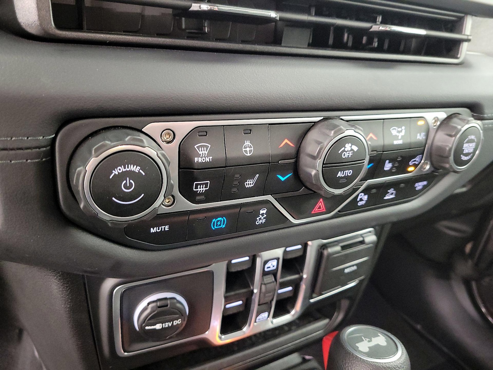 2025 Jeep Wrangler 4xe Sahara 4XE - Photo 17