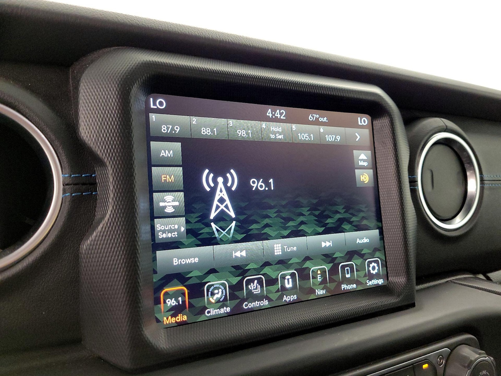 2023 Jeep Wrangler 4xe Rubicon 4XE - Photo 14