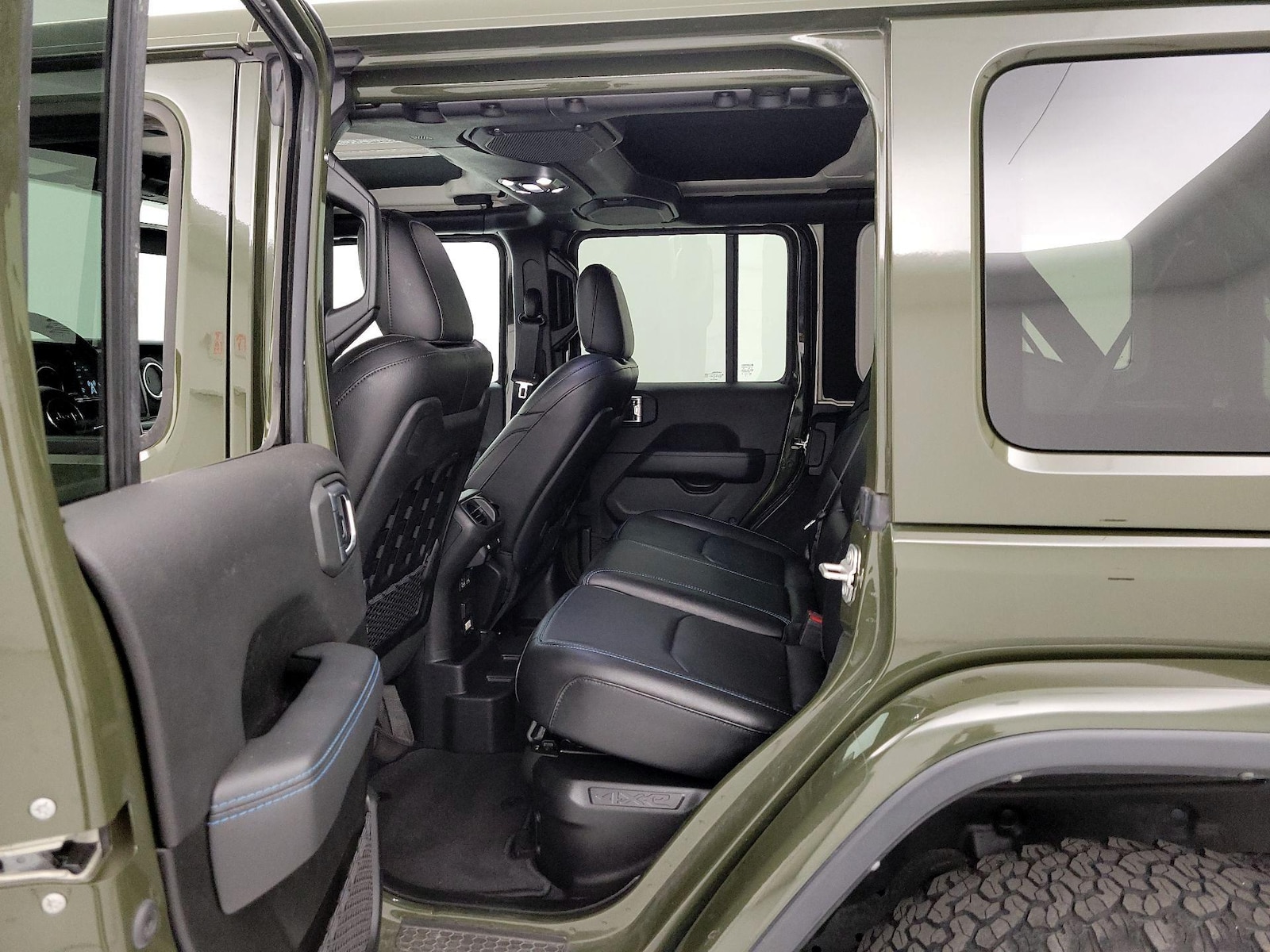 2023 Jeep Wrangler 4xe Rubicon 4XE - Photo 17