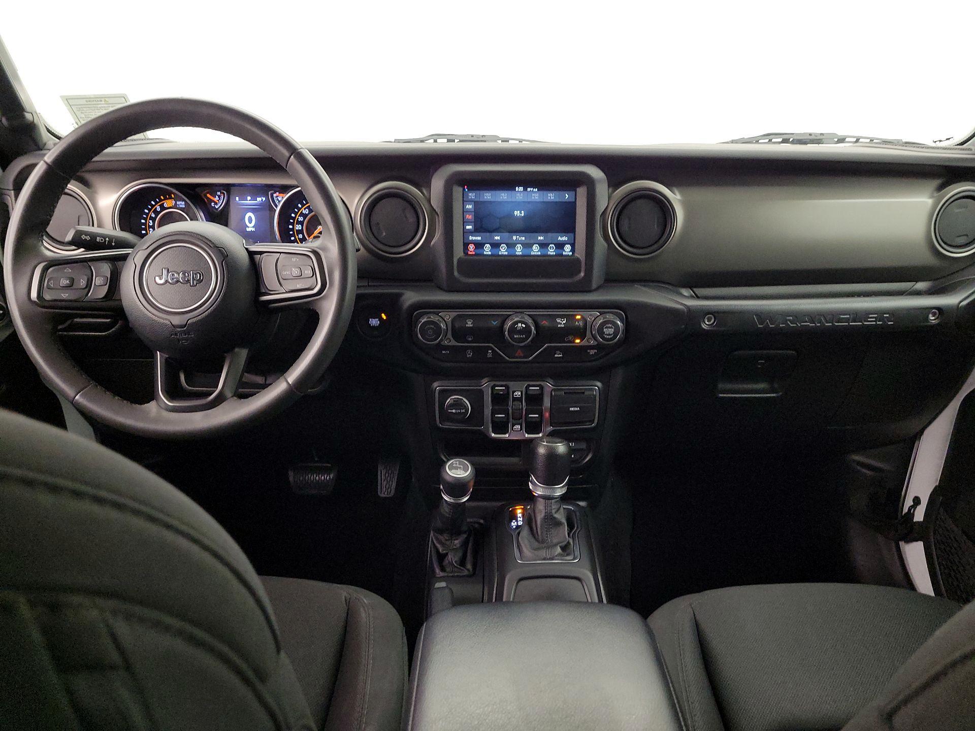 Thumbnail: 2023 Jeep Wrangler - 9