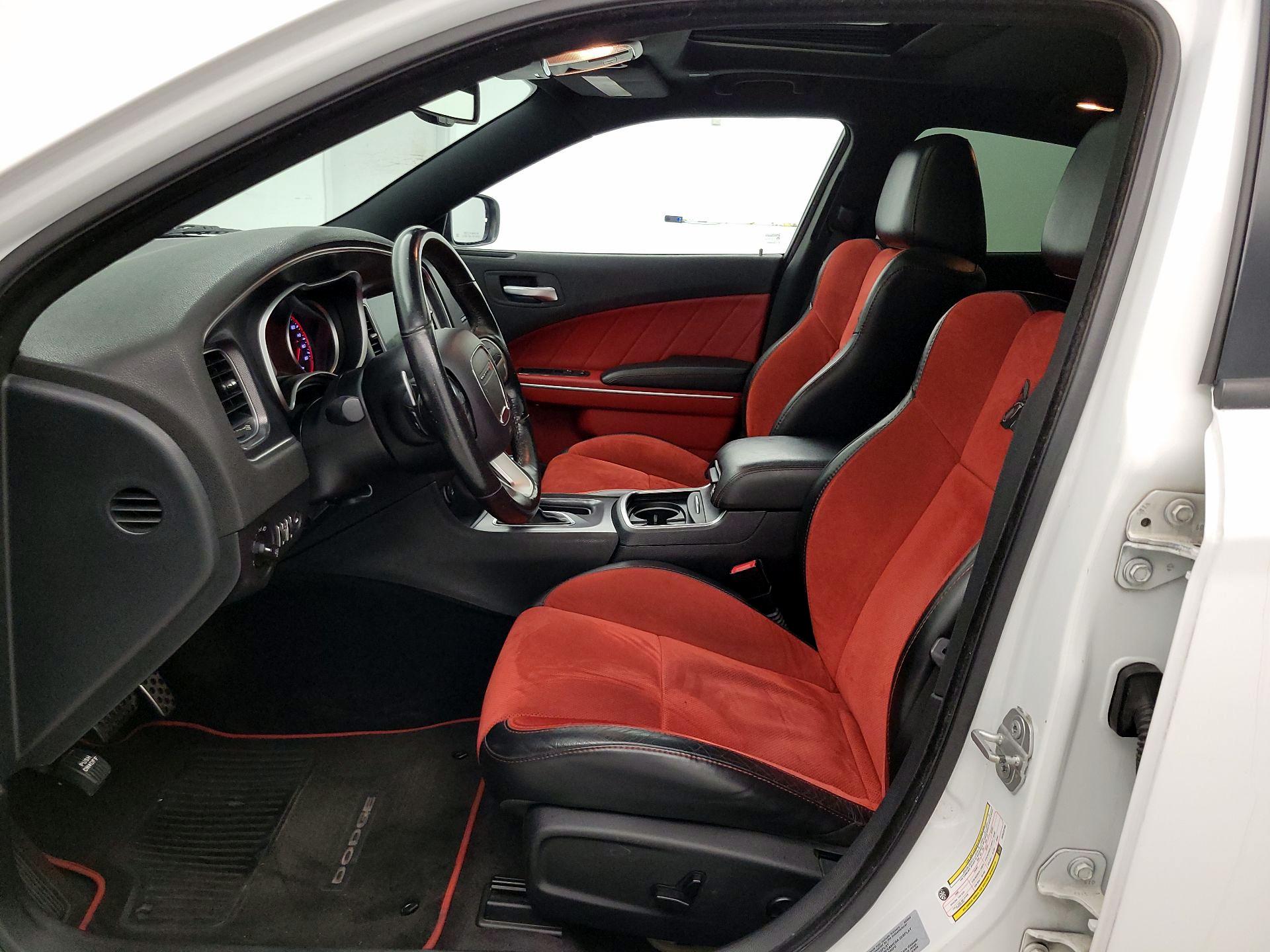 Thumbnail: 2017 Dodge Charger - 11