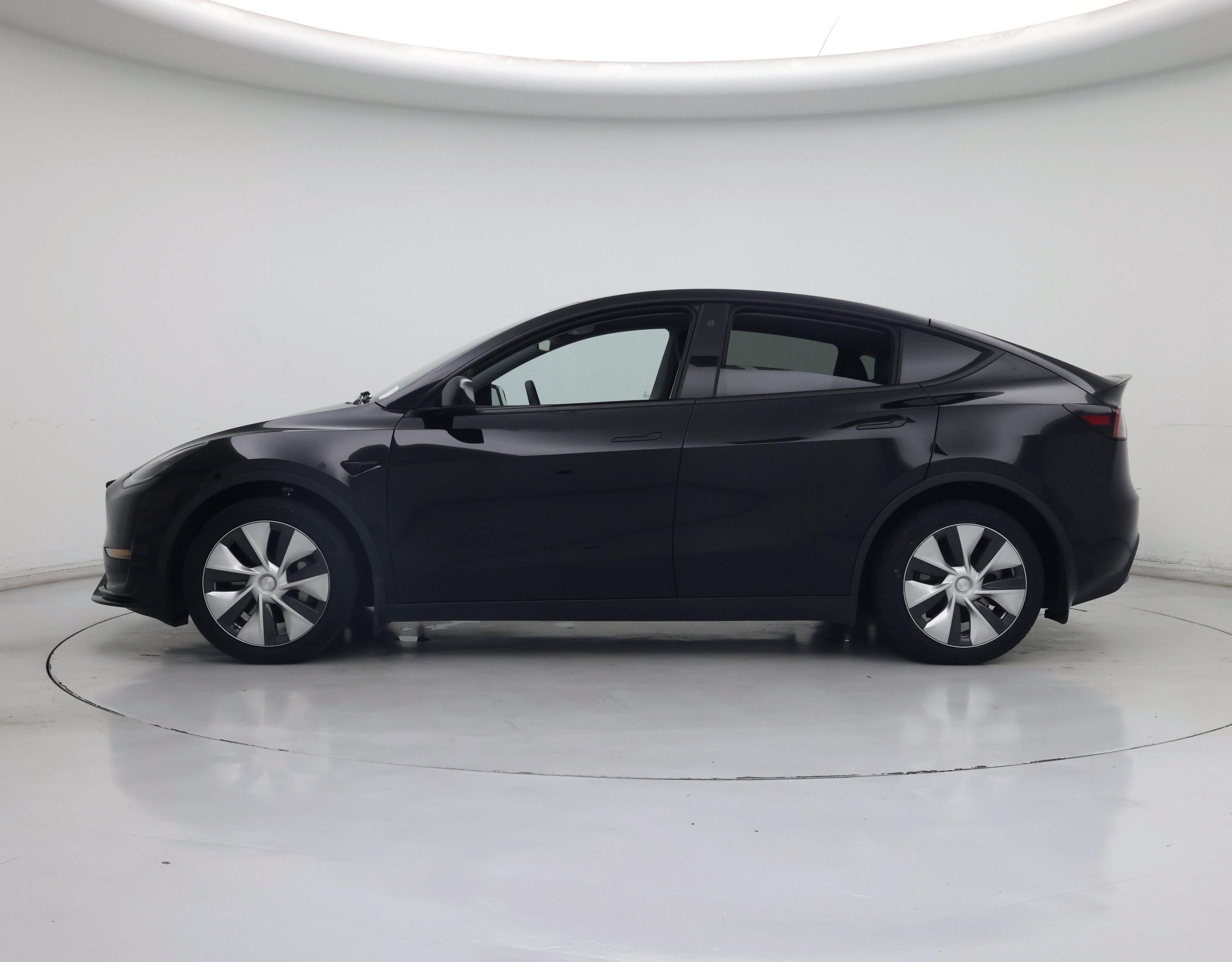 Thumbnail: 2022 Tesla Model Y - 3