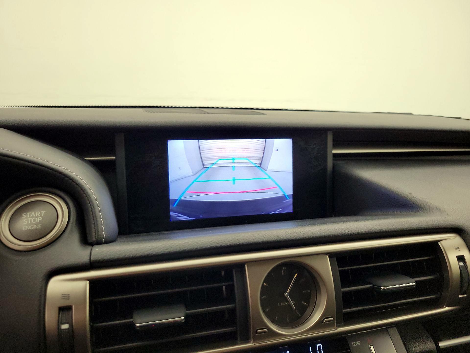 Thumbnail: 2014 Lexus IS - 14