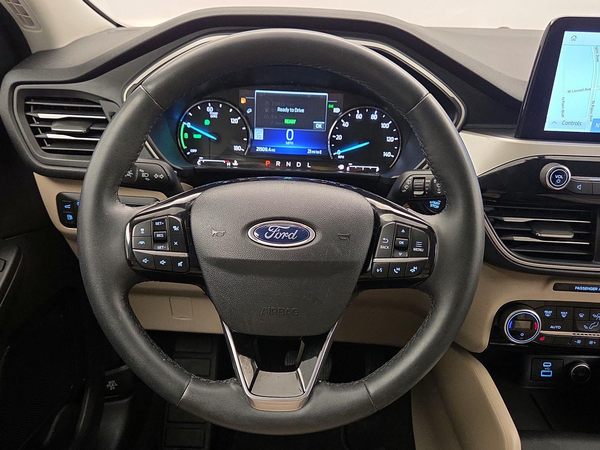 Thumbnail: 2021 Ford Escape - 10