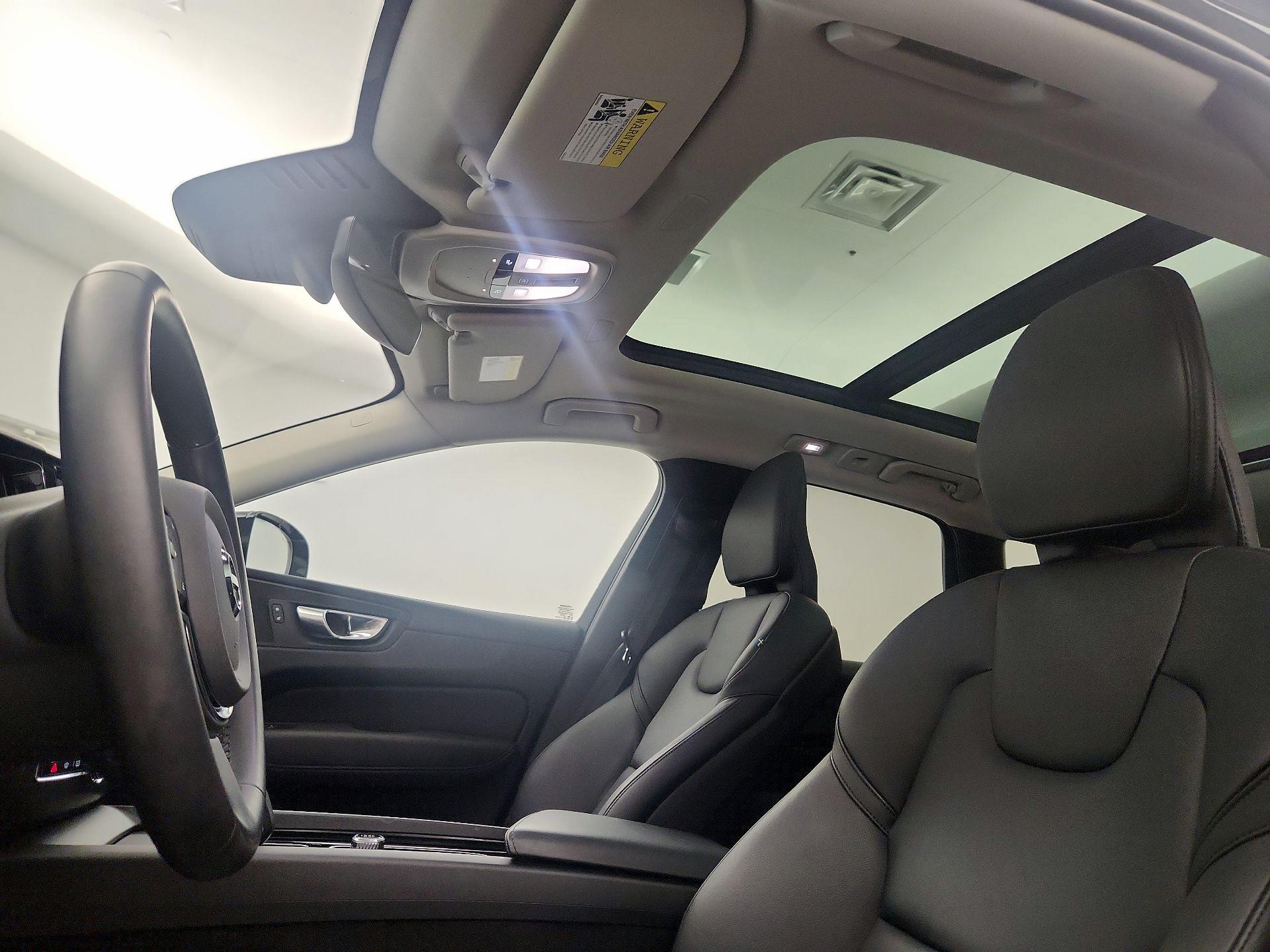 Thumbnail: 2024 Volvo XC60 - 19