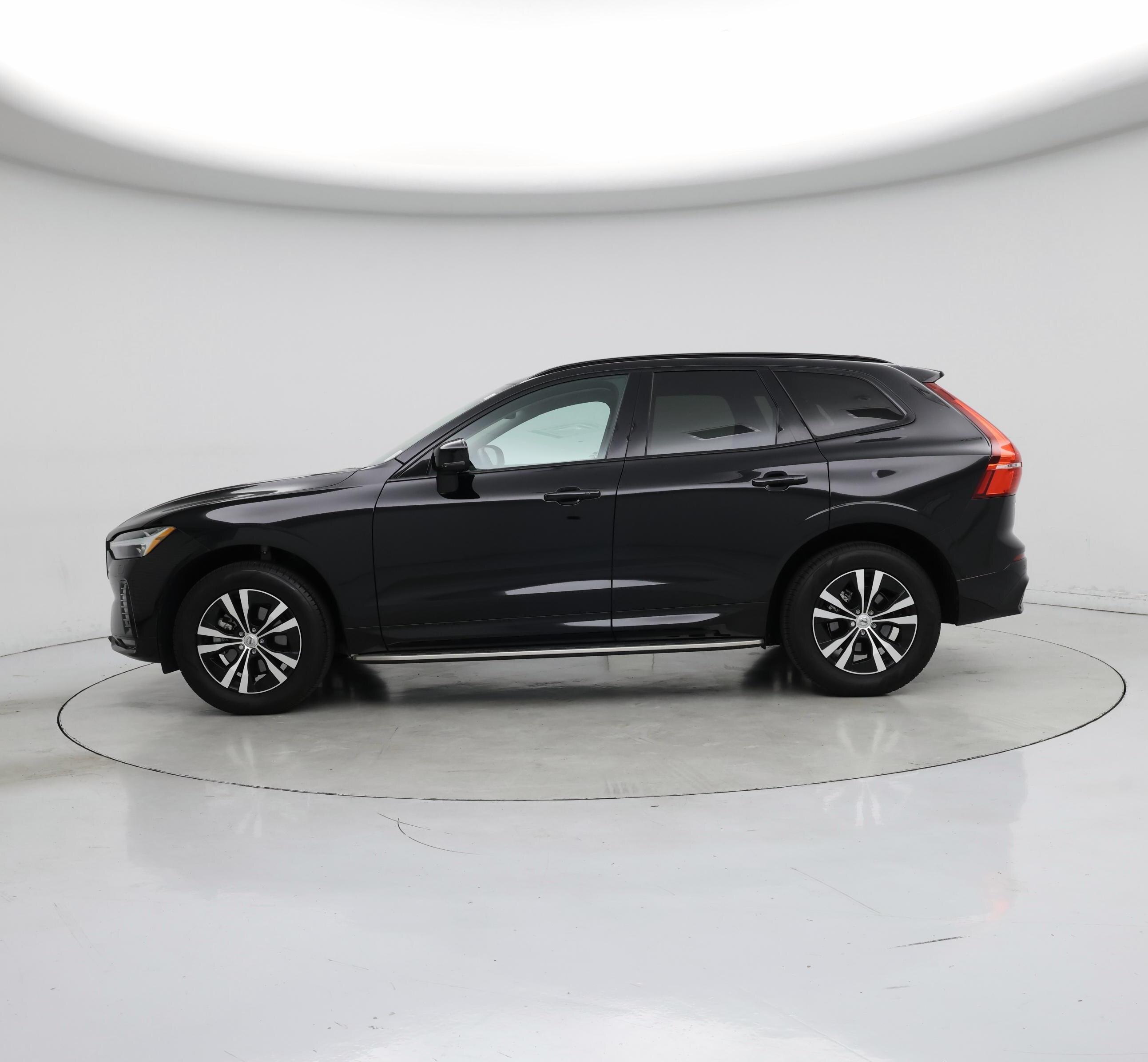 Thumbnail: 2024 Volvo XC60 - 3